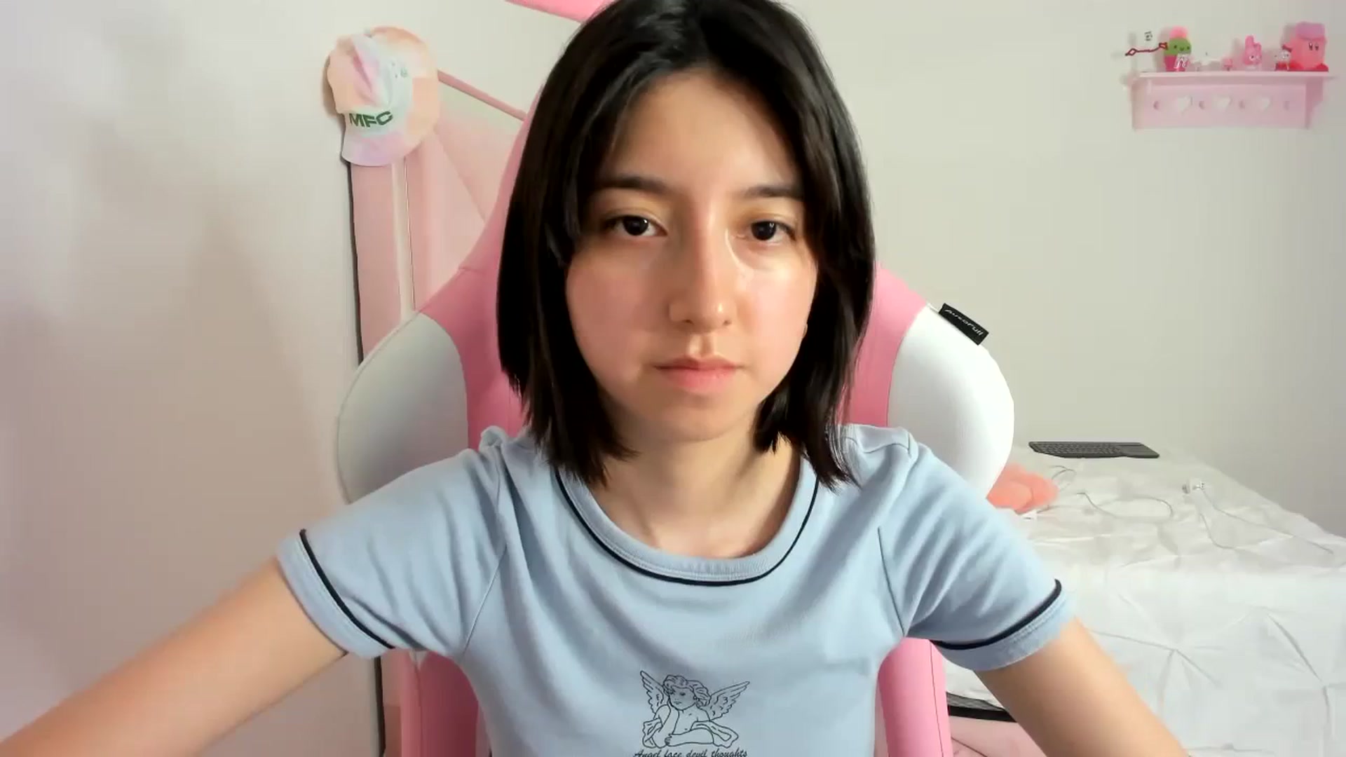 Gallery image thumbnail from Cherrycute666's myfreecams stream on, 01/30/2024, 03:03 image 1 of 20