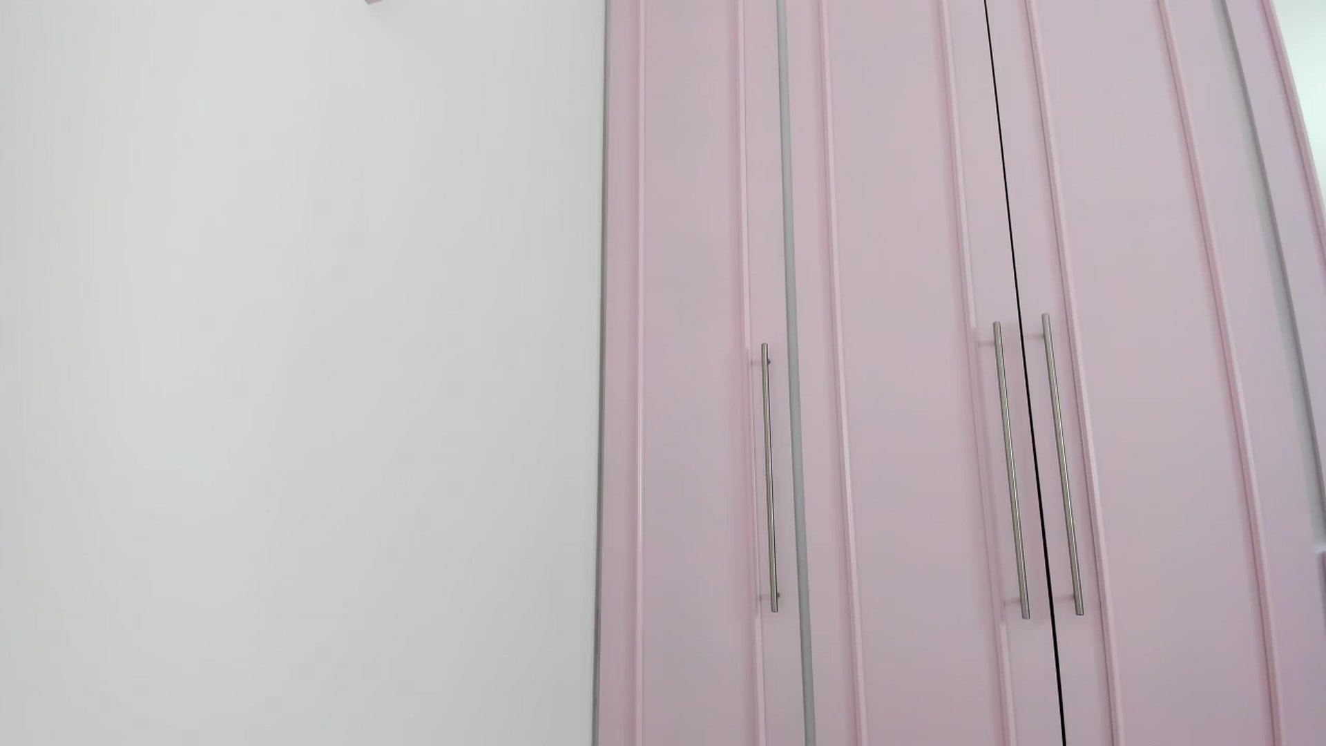 Gallery image thumbnail from Cherrycute666's myfreecams stream on, 01/30/2024, 10:23 image 17 of 20