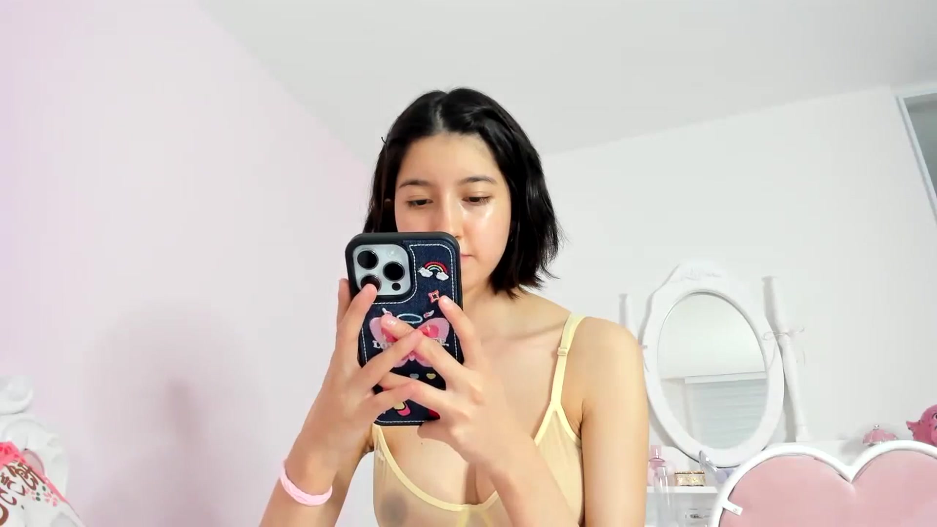 Gallery image thumbnail from Cherrycute666's myfreecams stream on, 02/01/2024, 02:28 image 7 of 20
