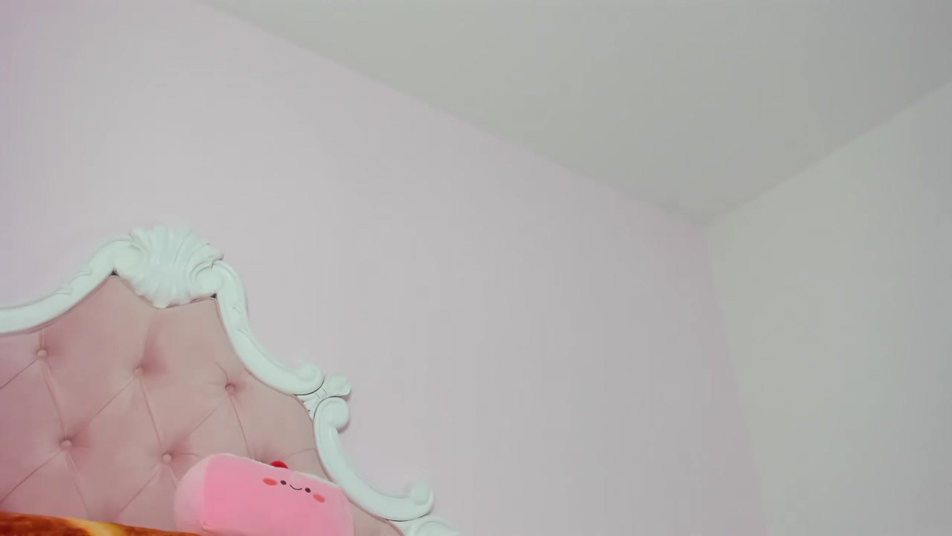 Gallery image thumbnail from Cherrycute666's myfreecams stream on, 02/01/2024, 02:28 image 13 of 20