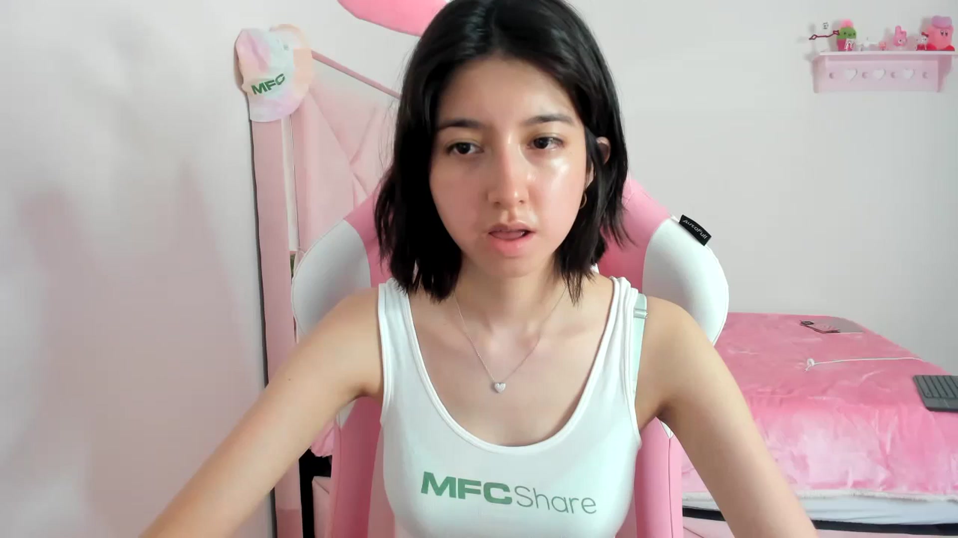 Gallery image thumbnail from Cherrycute666's myfreecams stream on, 02/03/2024, 07:51 image 5 of 20