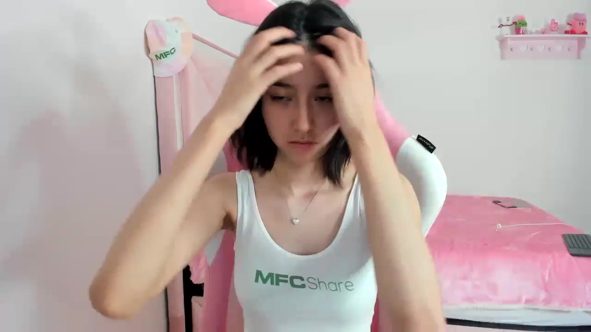 Gallery image thumbnail from Cherrycute666's myfreecams stream on, 02/03/2024, 07:51 image 4 of 20