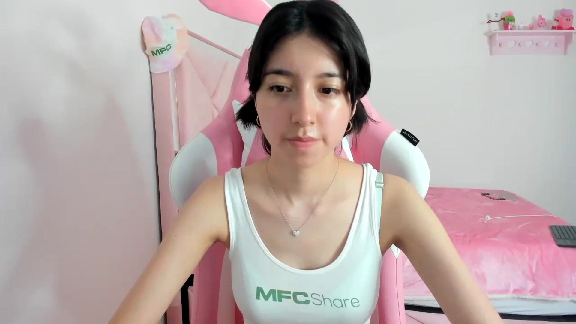 Gallery image thumbnail from Cherrycute666's myfreecams stream on, 02/03/2024, 07:51 image 8 of 20