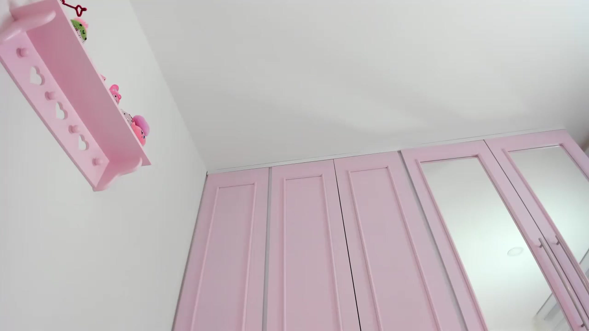 Gallery image thumbnail from Cherrycute666's myfreecams stream on, 02/03/2024, 11:37 image 17 of 20