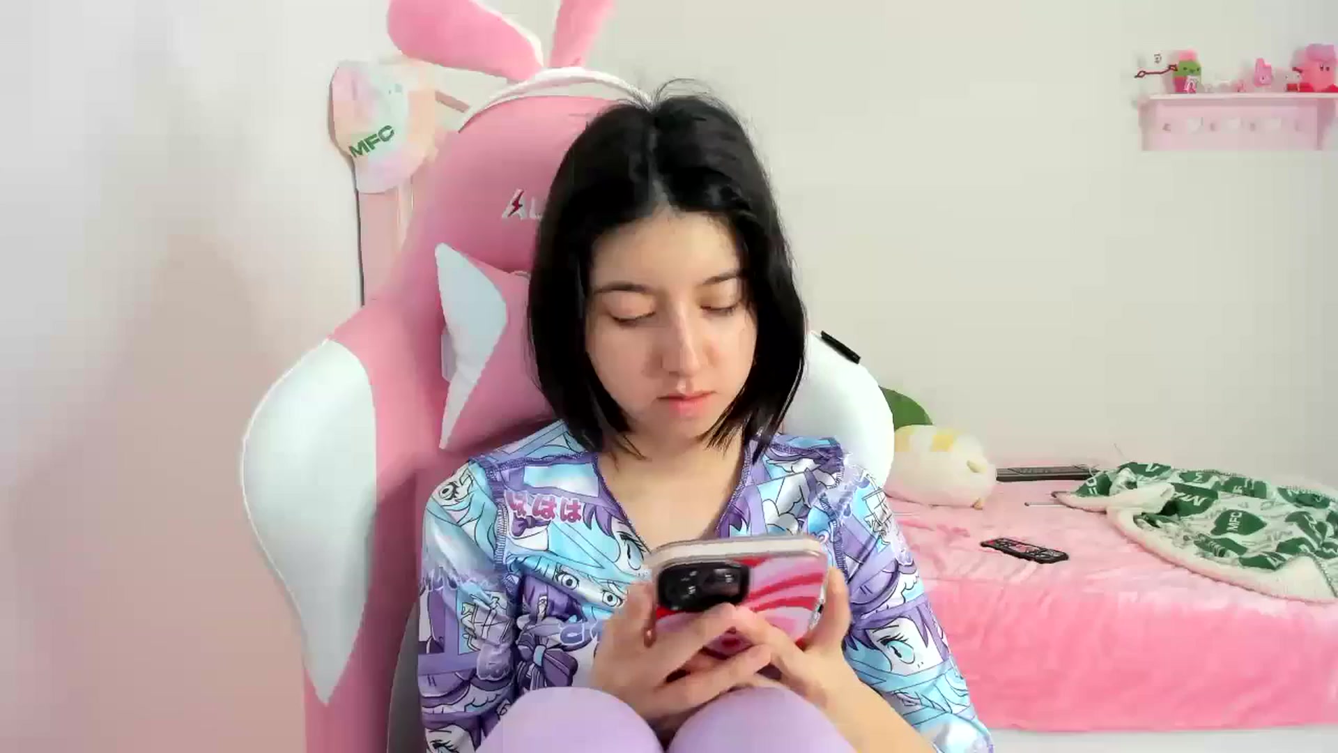 Gallery image thumbnail from Cherrycute666's myfreecams stream on, 02/05/2024, 15:11 image 6 of 20