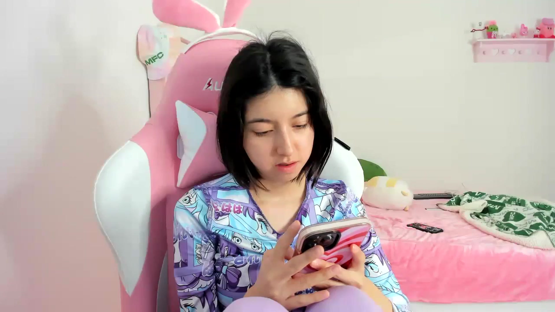 Gallery image thumbnail from Cherrycute666's myfreecams stream on, 02/05/2024, 15:11 image 5 of 20