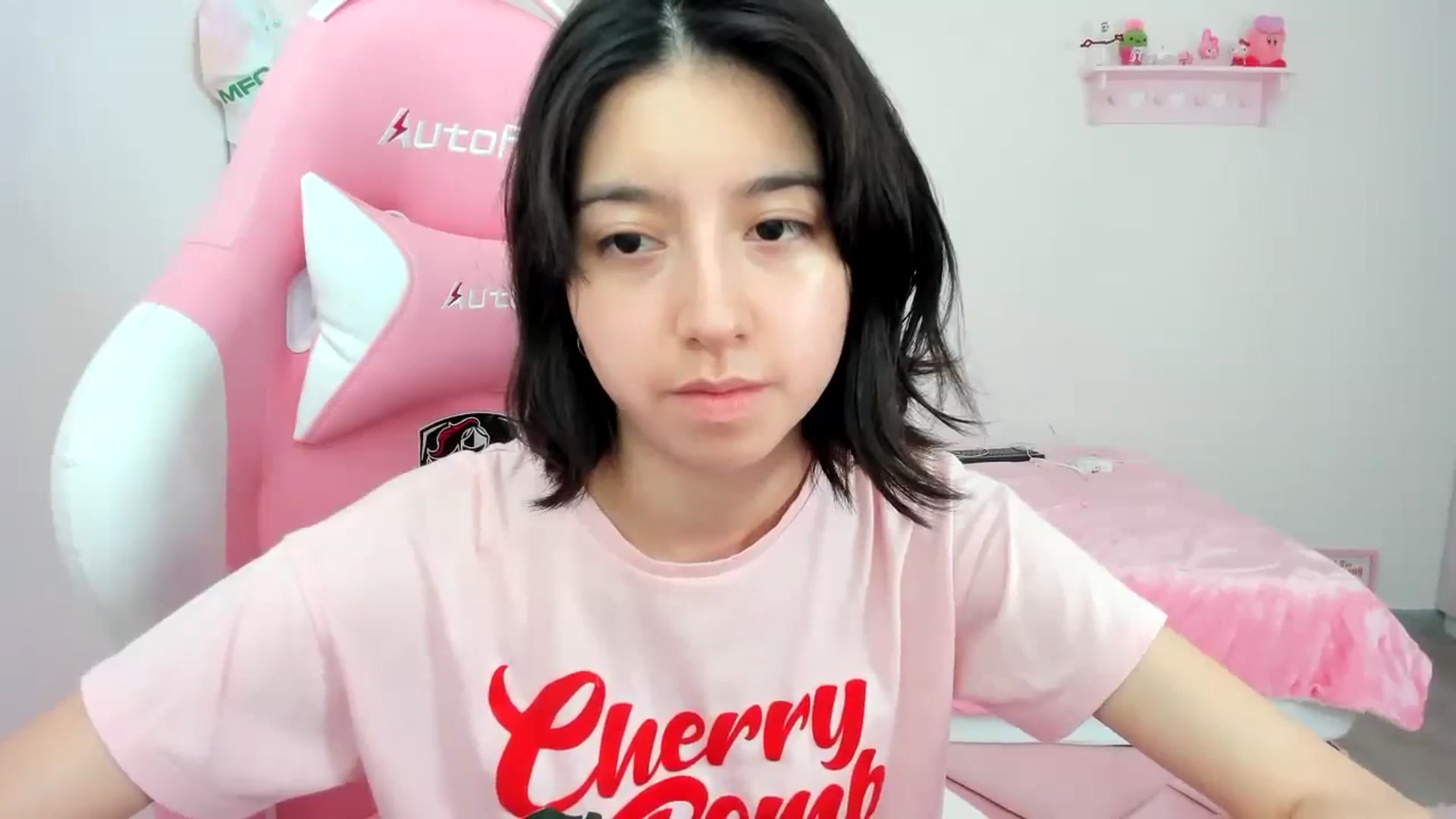 Gallery image thumbnail from Cherrycute666's myfreecams stream on, 02/05/2024, 17:30 image 19 of 20