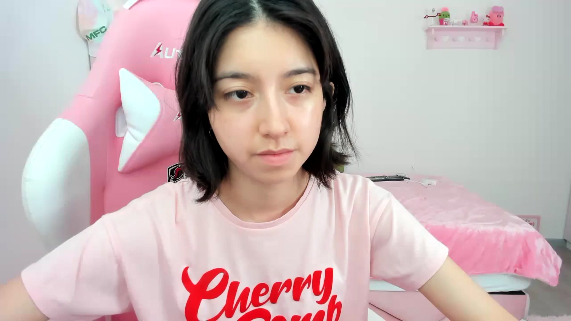 Gallery image thumbnail from Cherrycute666's myfreecams stream on, 02/05/2024, 17:30 image 15 of 20