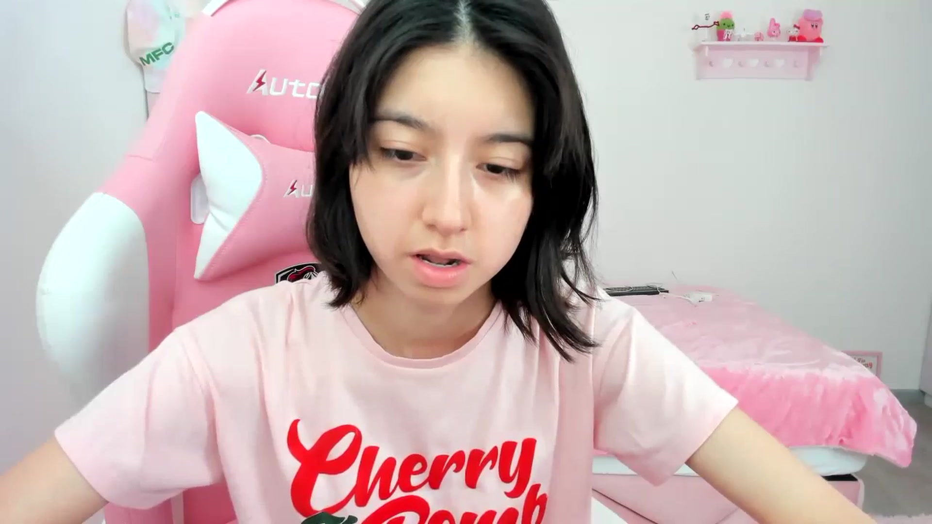 Gallery image thumbnail from Cherrycute666's myfreecams stream on, 02/05/2024, 17:30 image 20 of 20