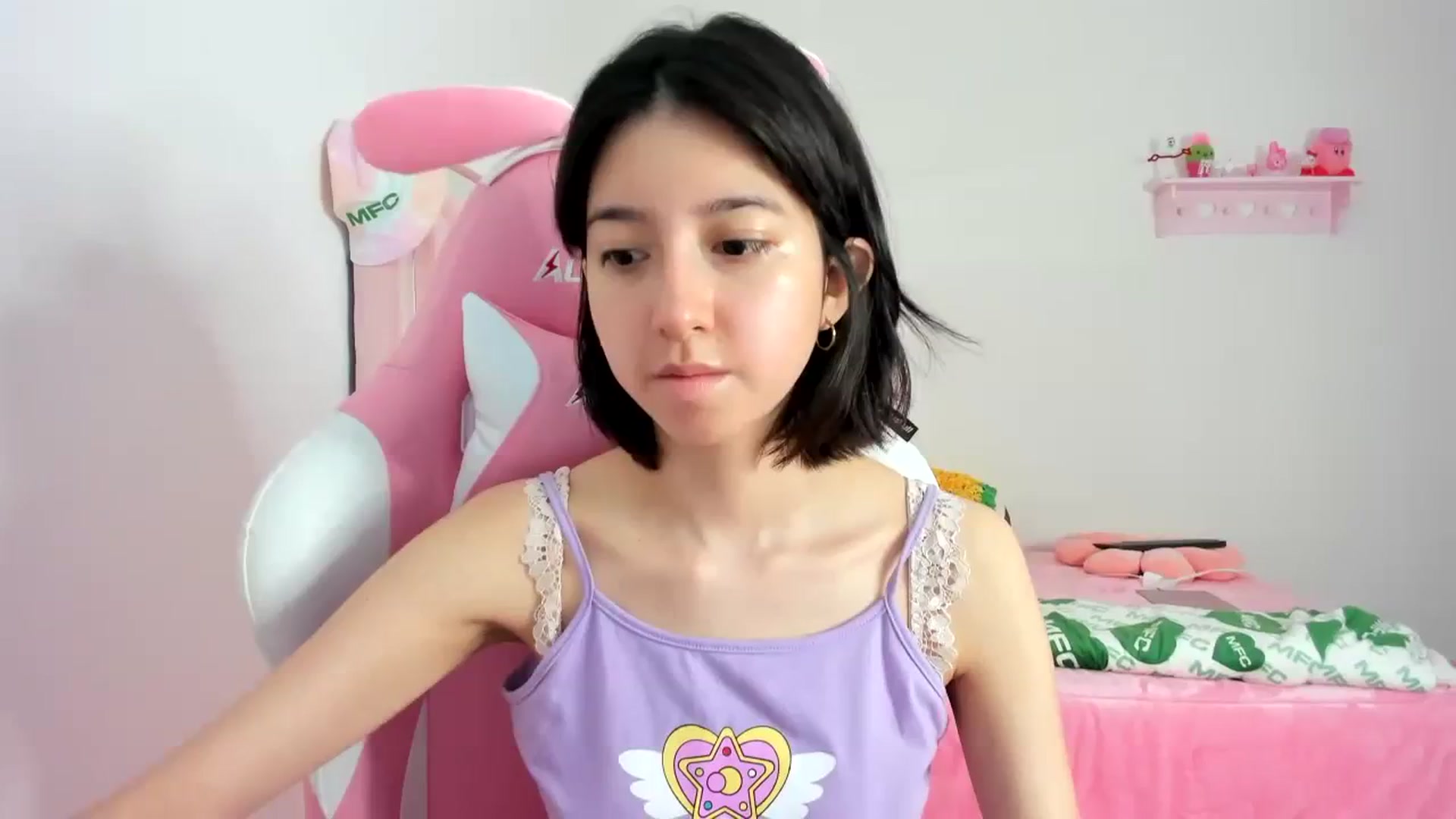 Gallery image thumbnail from Cherrycute666's myfreecams stream on, 02/07/2024, 15:47 image 1 of 20