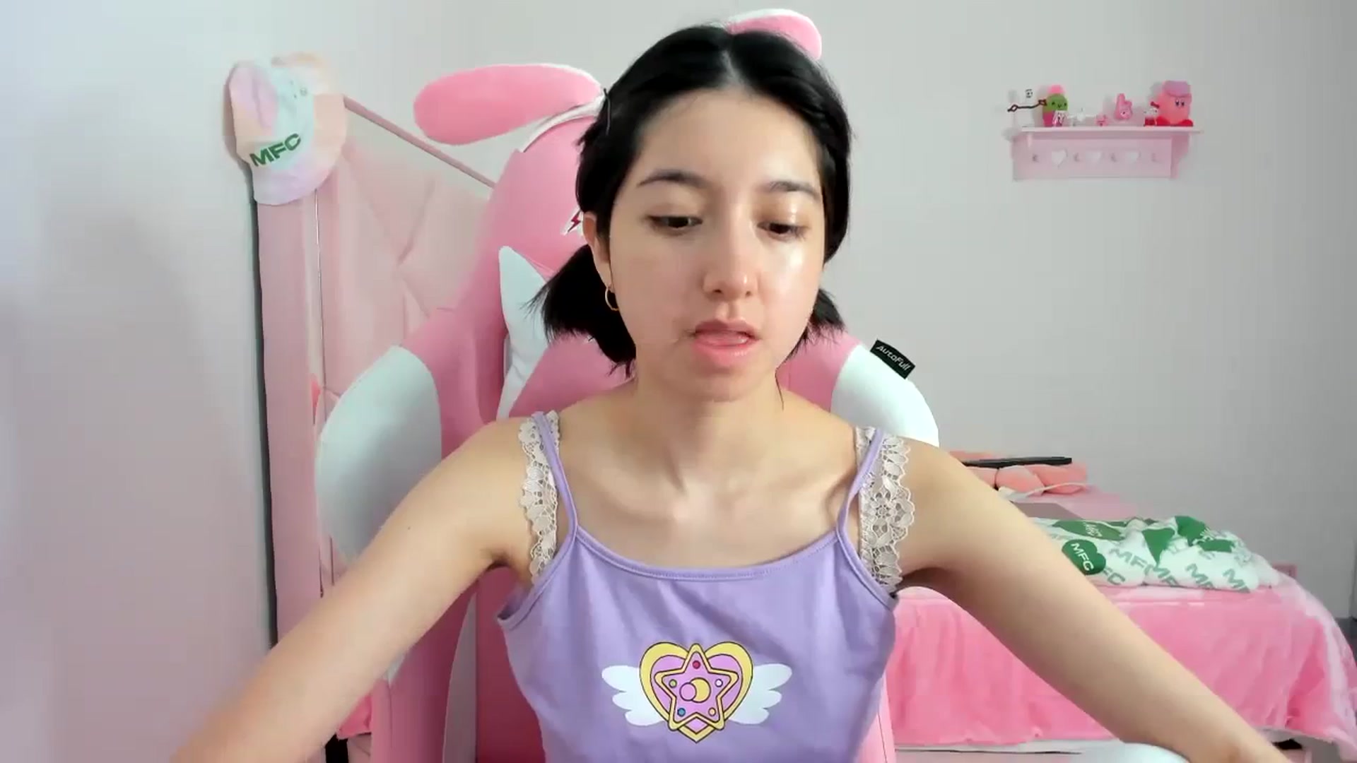 Gallery image thumbnail from Cherrycute666's myfreecams stream on, 02/07/2024, 15:47 image 5 of 20