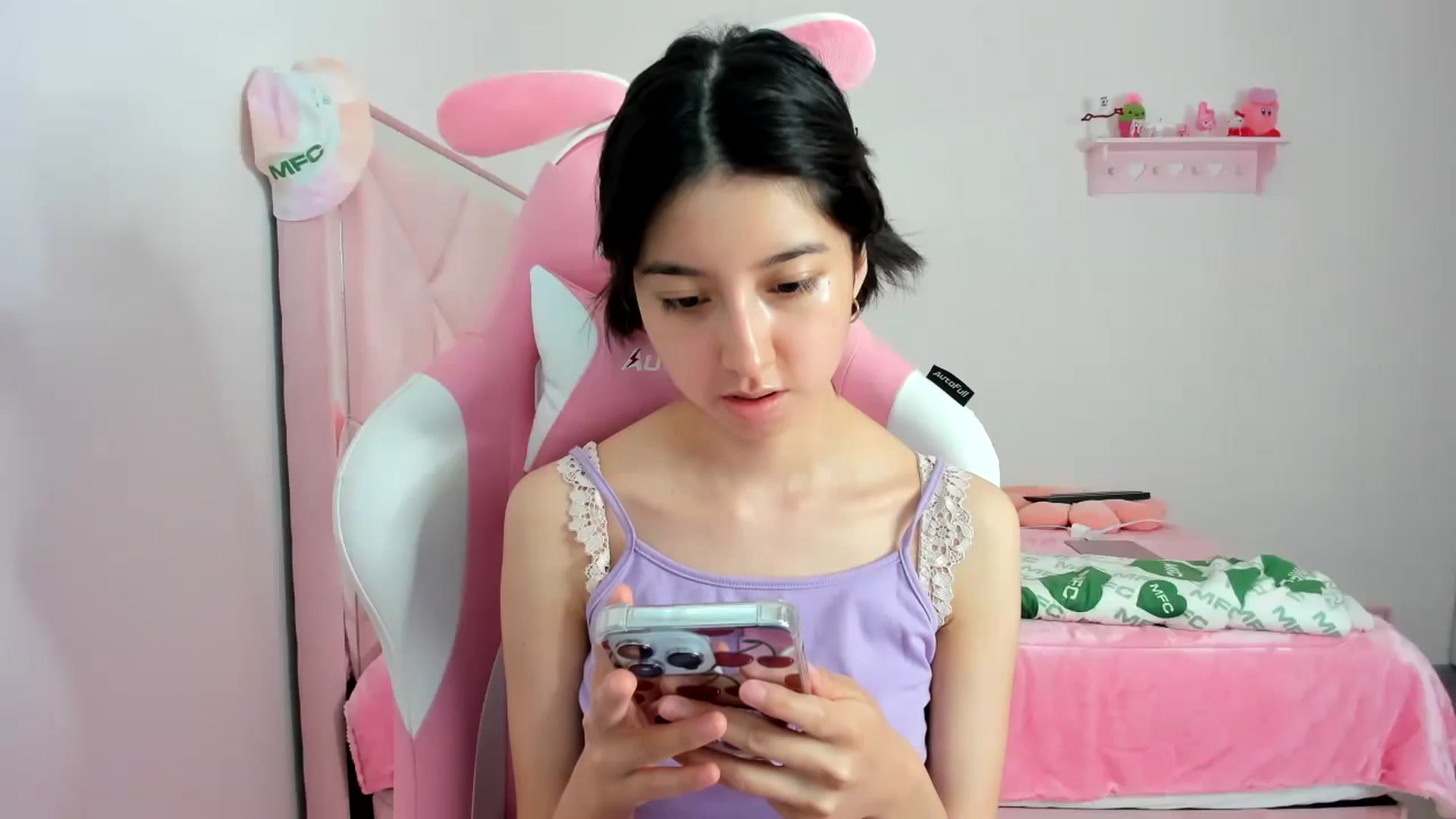 Gallery image thumbnail from Cherrycute666's myfreecams stream on, 02/07/2024, 15:47 image 4 of 20