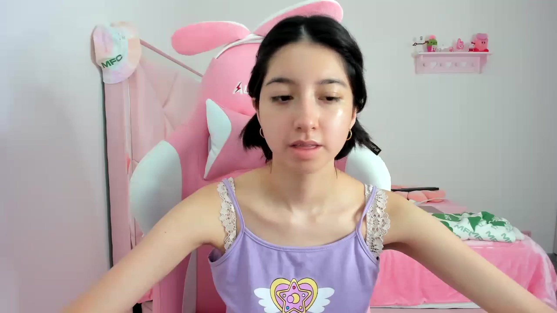 Gallery image thumbnail from Cherrycute666's myfreecams stream on, 02/07/2024, 15:47 image 9 of 20
