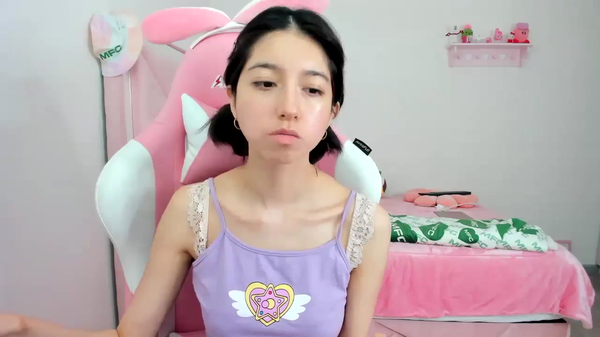 Gallery image thumbnail from Cherrycute666's myfreecams stream on, 02/07/2024, 16:21 image 18 of 20