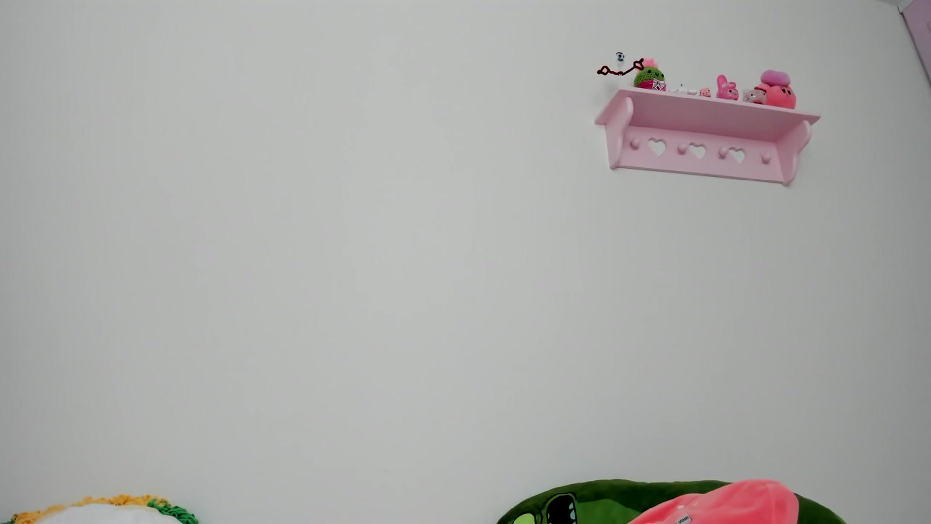 Gallery image thumbnail from Cherrycute666's myfreecams stream on, 02/07/2024, 23:31 image 16 of 20