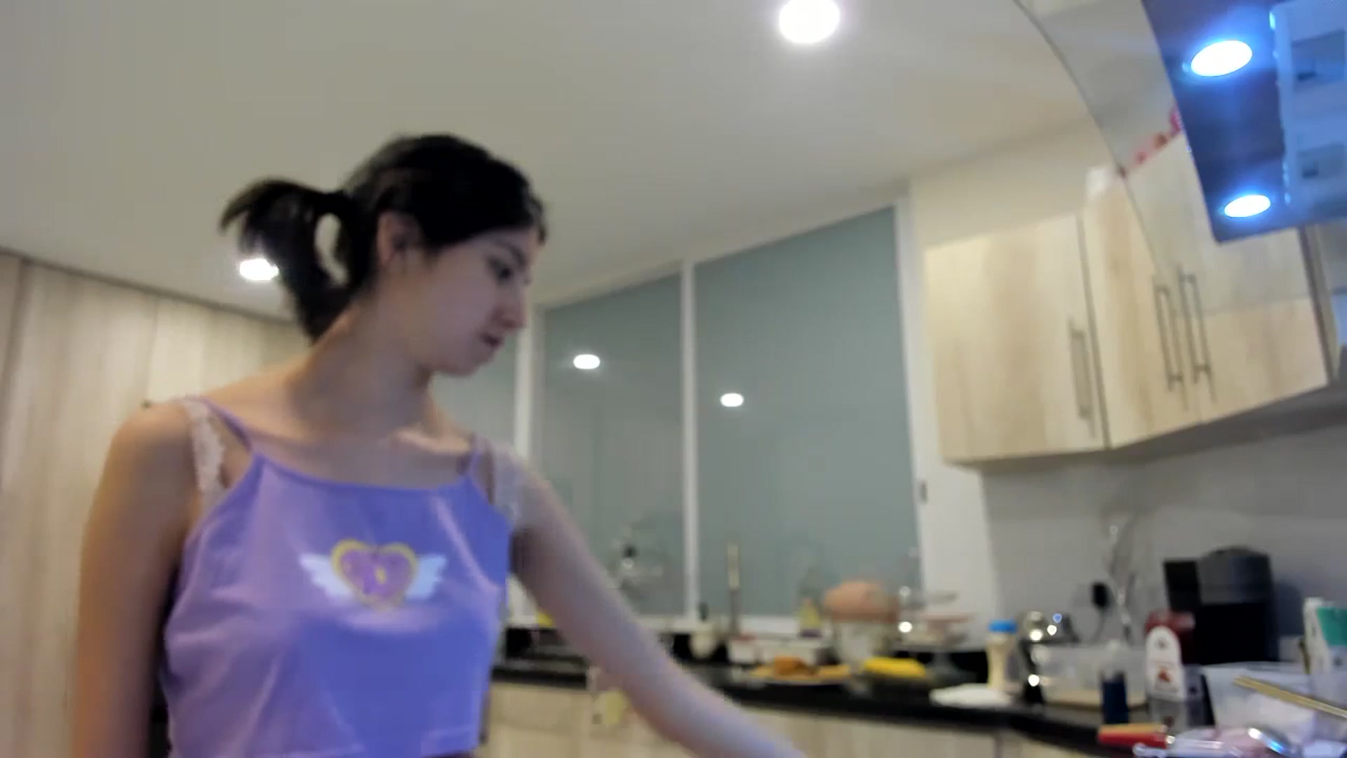 Gallery image thumbnail from Cherrycute666's myfreecams stream on, 02/08/2024, 03:56 image 2 of 20
