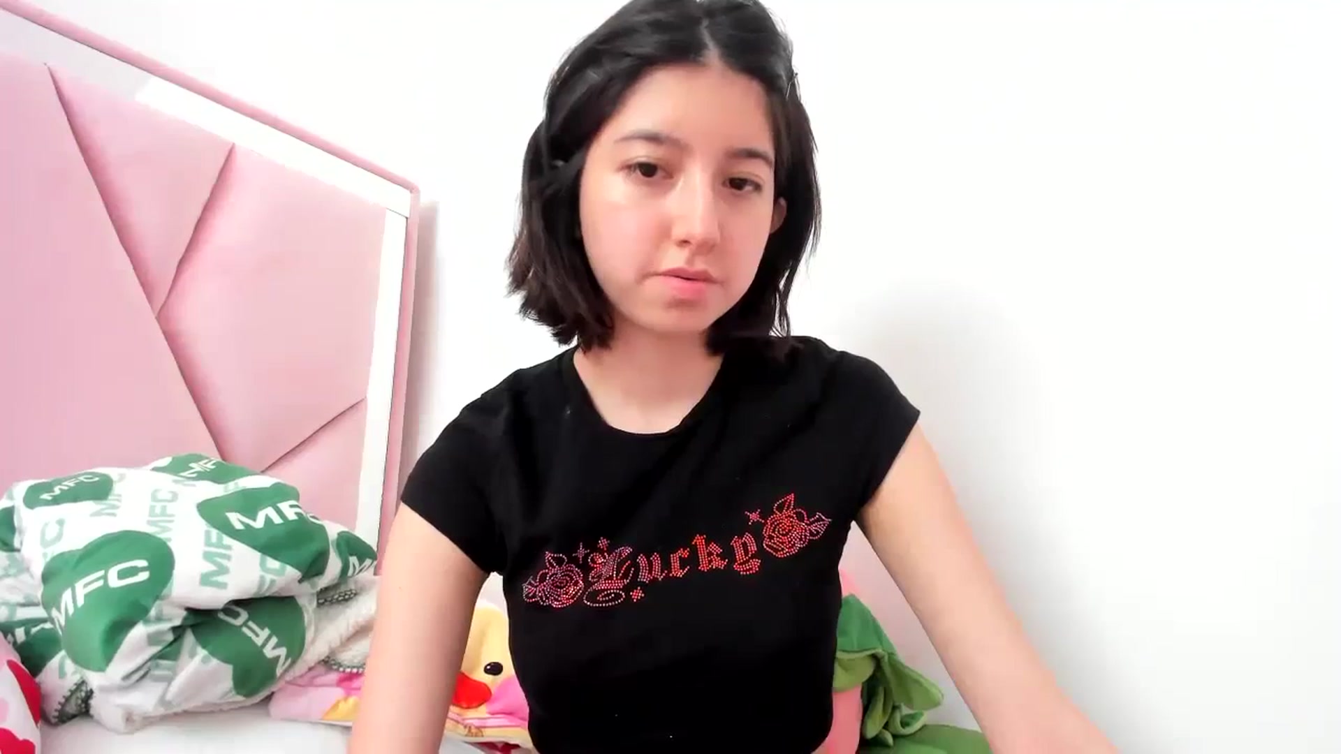 Gallery image thumbnail from Cherrycute666's myfreecams stream on, 02/09/2024, 20:42 image 9 of 20