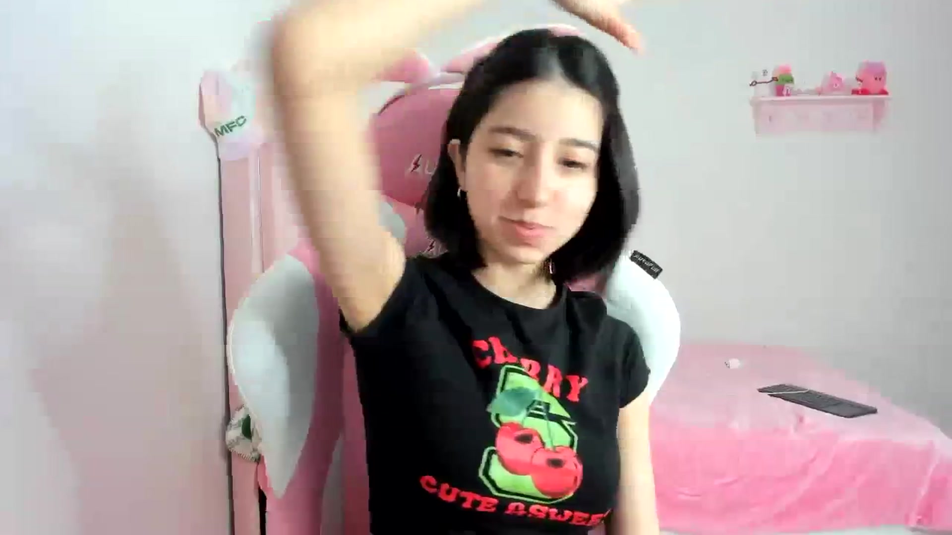 Gallery image thumbnail from Cherrycute666's myfreecams stream on, 02/11/2024, 06:17 image 6 of 20