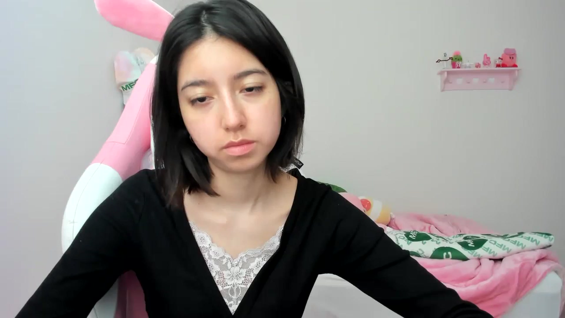 Gallery image thumbnail from Cherrycute666's myfreecams stream on, 02/11/2024, 19:07 image 18 of 20