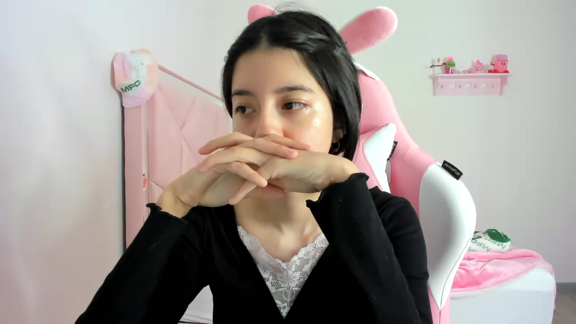 Gallery image thumbnail from Cherrycute666's myfreecams stream on, 02/12/2024, 02:25 image 2 of 20