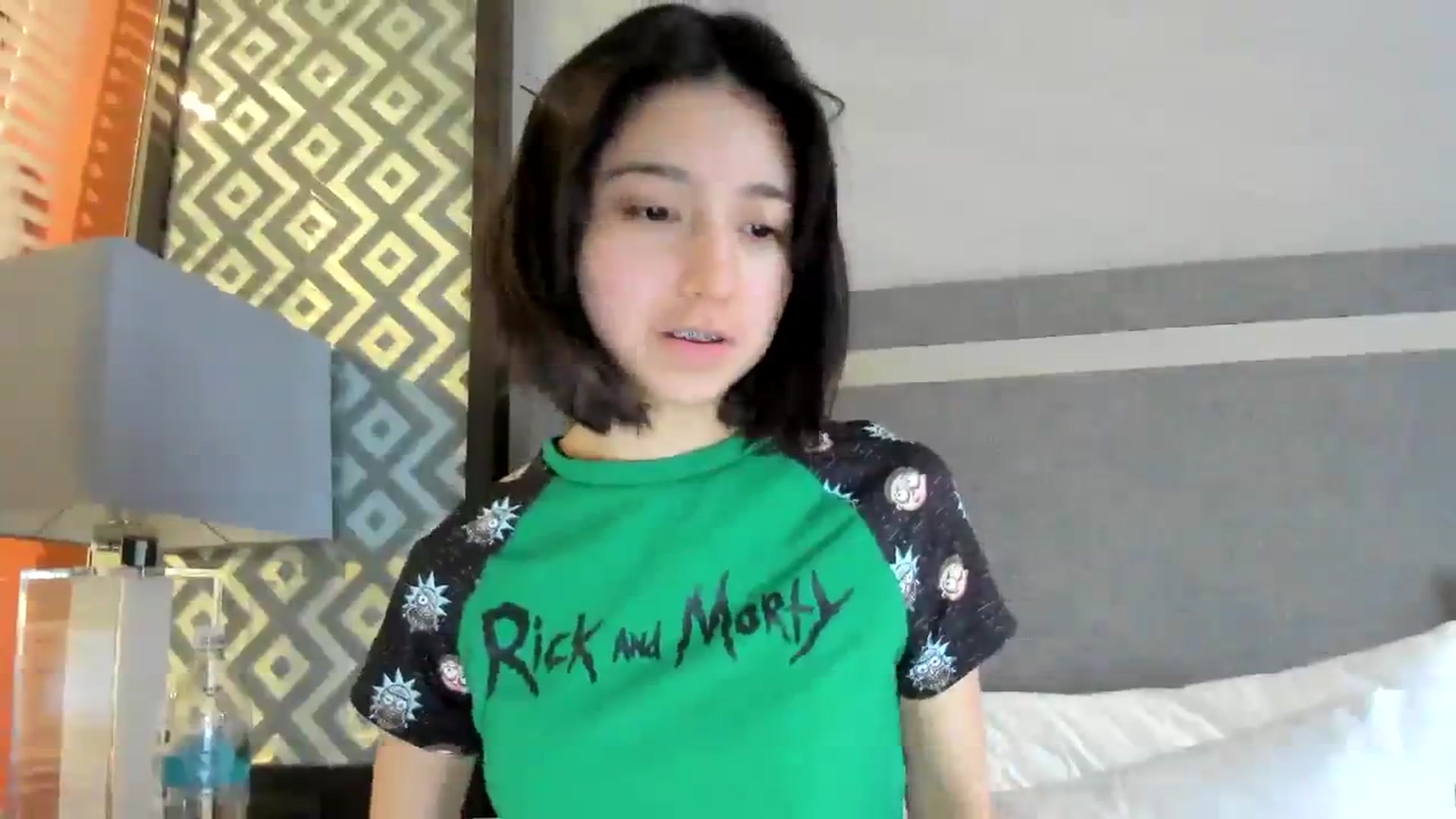 Gallery image thumbnail from Cherrycute666's myfreecams stream on, 02/13/2024, 24:03 image 11 of 20