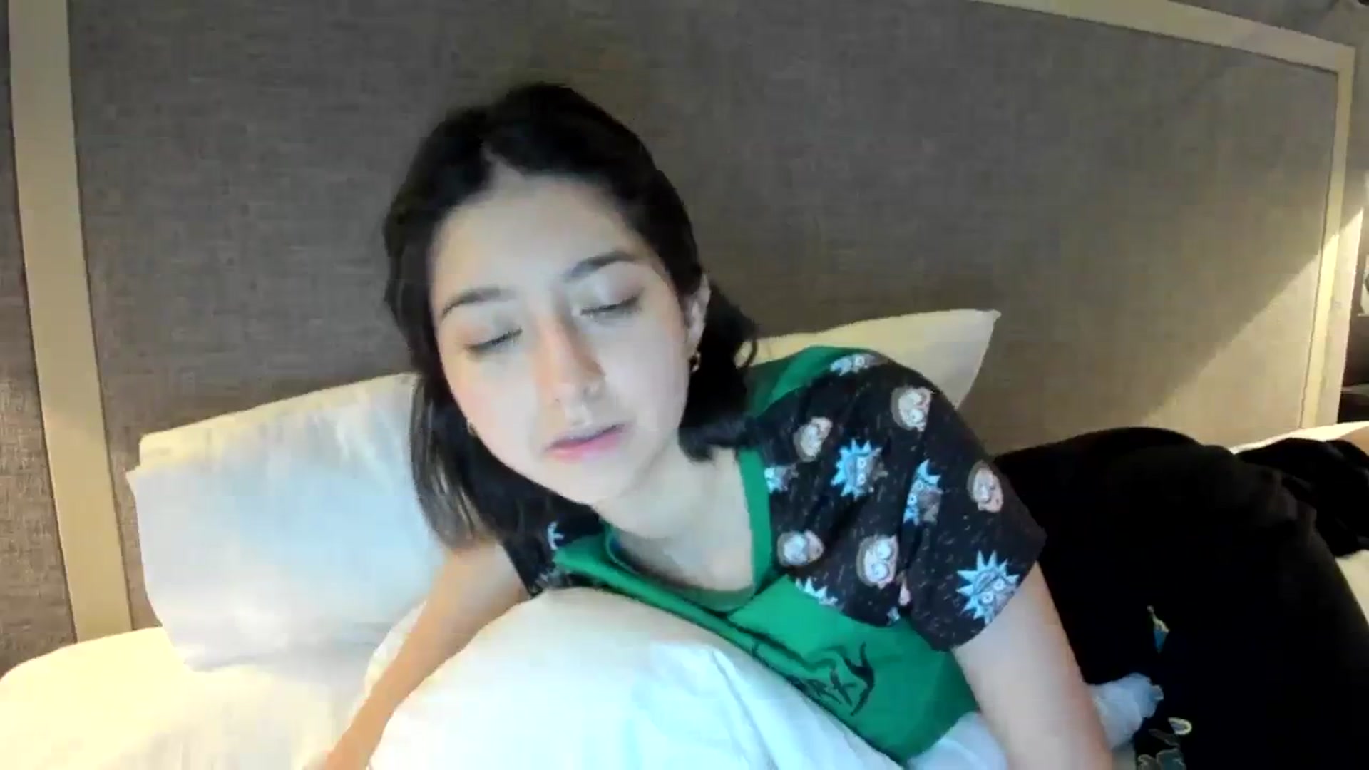 Gallery image thumbnail from Cherrycute666's myfreecams stream on, 02/13/2024, 02:21 image 8 of 20