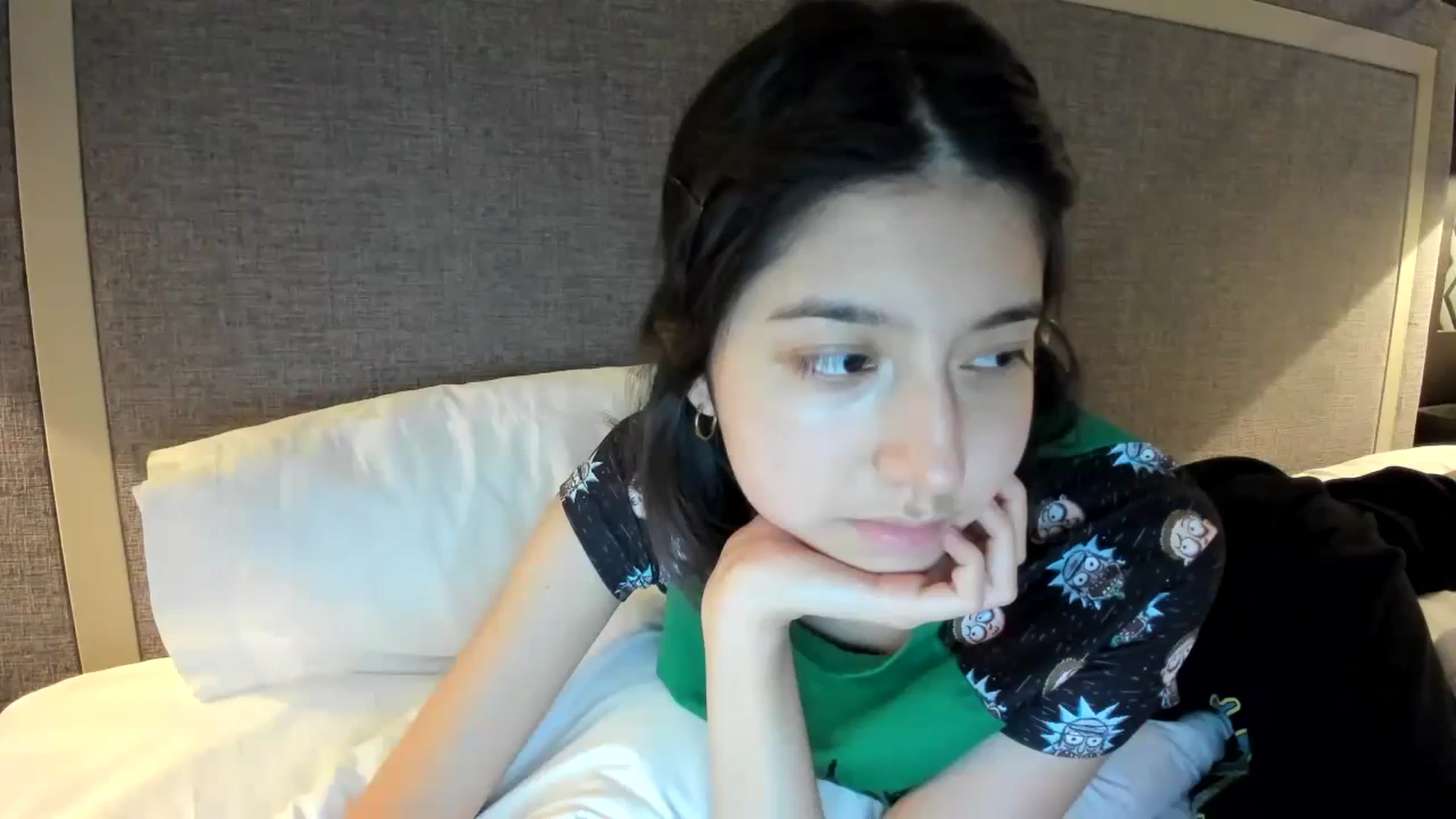 Gallery image thumbnail from Cherrycute666's myfreecams stream on, 02/13/2024, 02:21 image 1 of 20