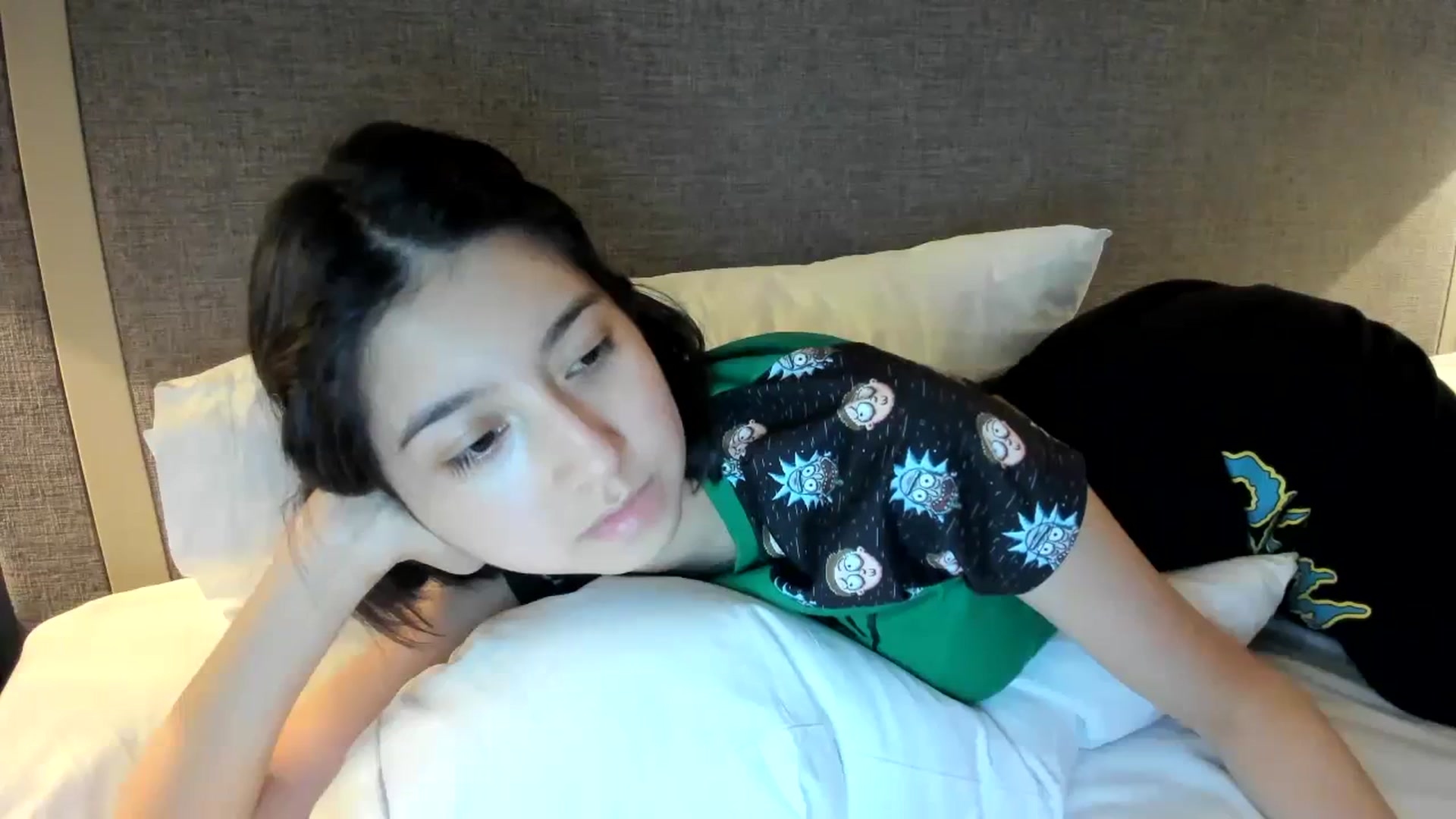 Gallery image thumbnail from Cherrycute666's myfreecams stream on, 02/13/2024, 02:21 image 12 of 20