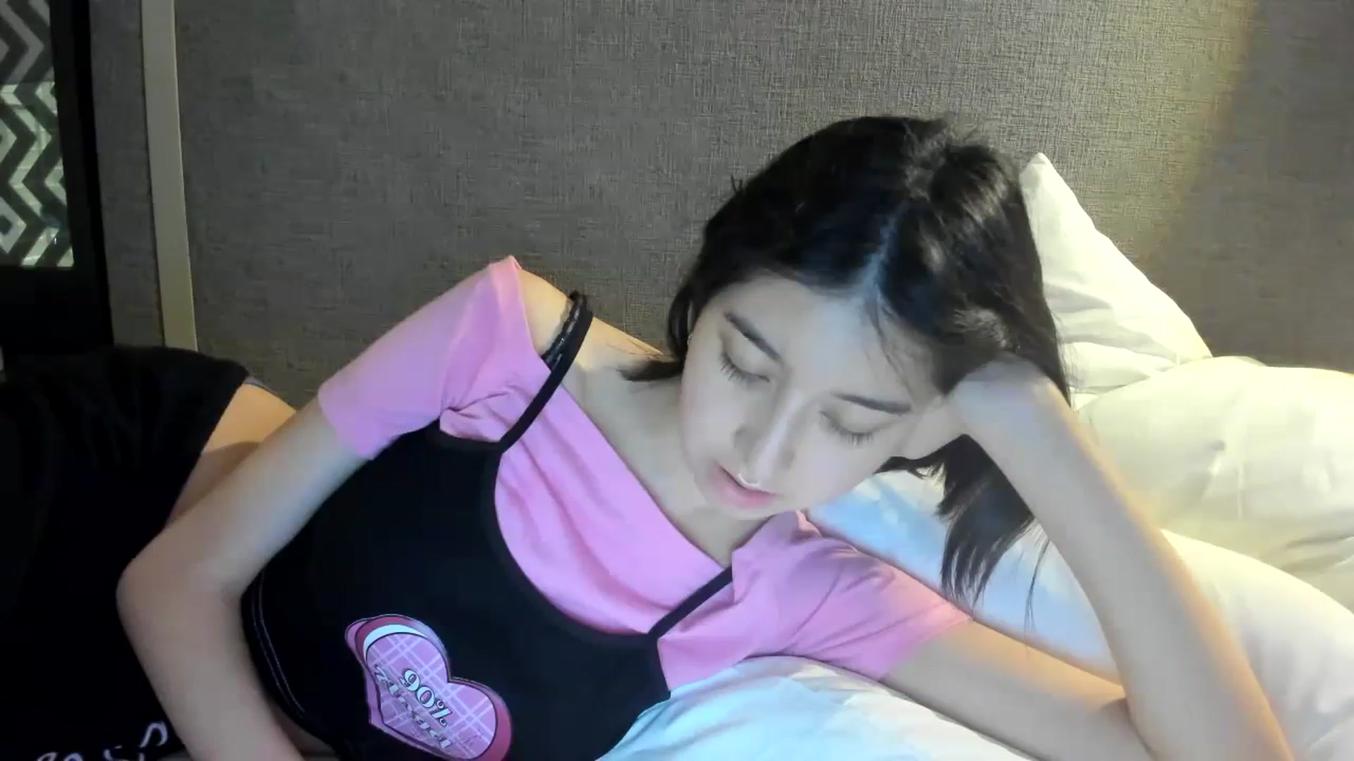 Gallery image thumbnail from Cherrycute666's myfreecams stream on, 02/14/2024, 03:28 image 5 of 20