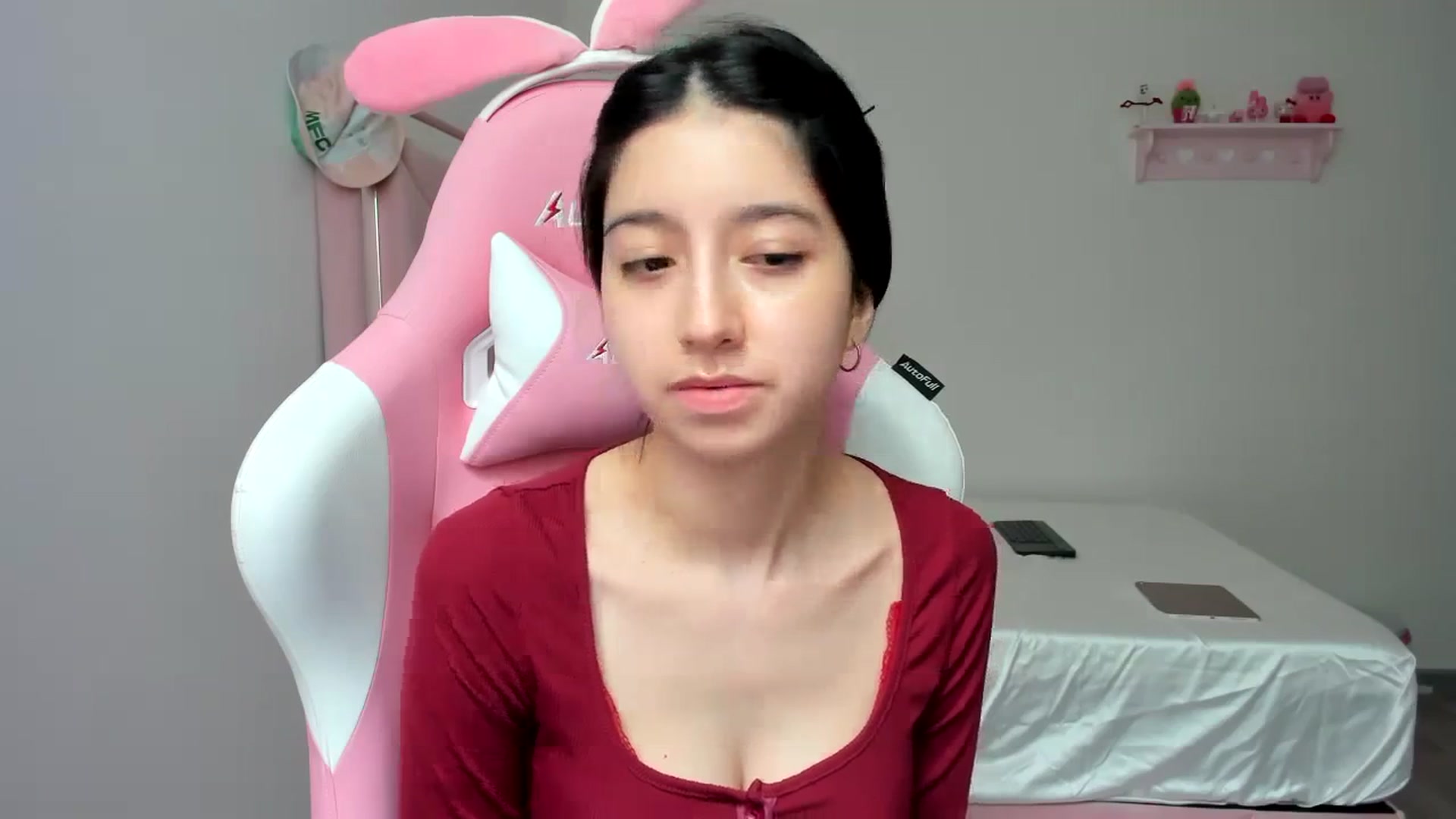 Gallery image thumbnail from Cherrycute666's myfreecams stream on, 02/16/2024, 23:20 image 8 of 20