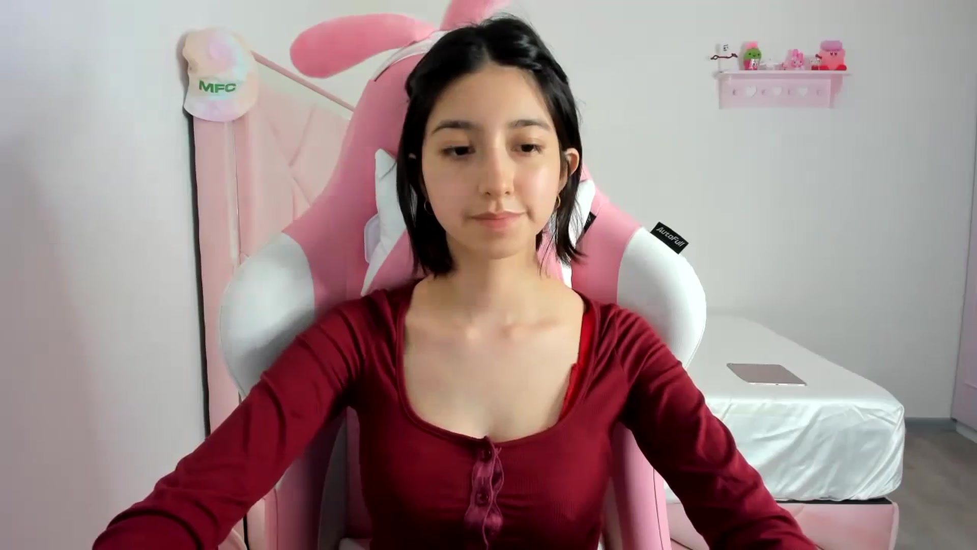 Gallery image thumbnail from Cherrycute666's myfreecams stream on, 02/17/2024, 03:44 image 18 of 20
