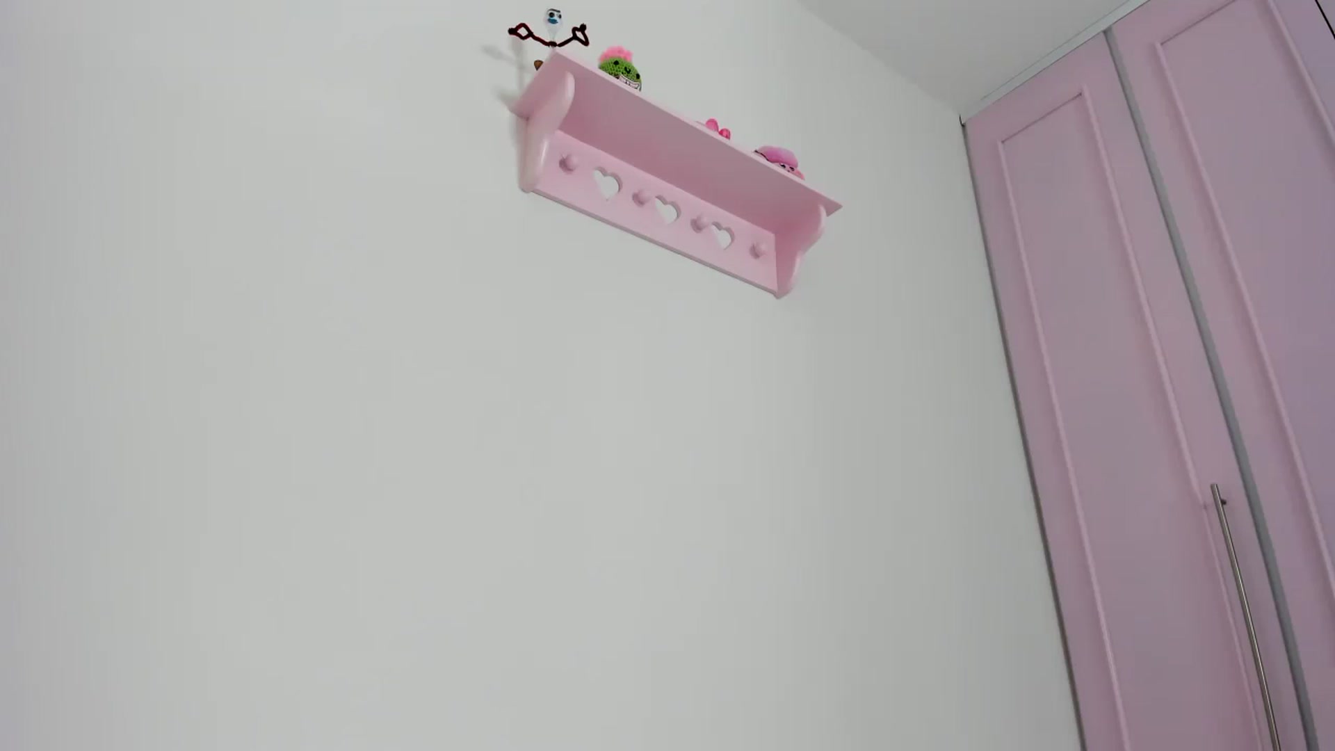Gallery image thumbnail from Cherrycute666's myfreecams stream on, 02/18/2024, 11:09 image 7 of 20