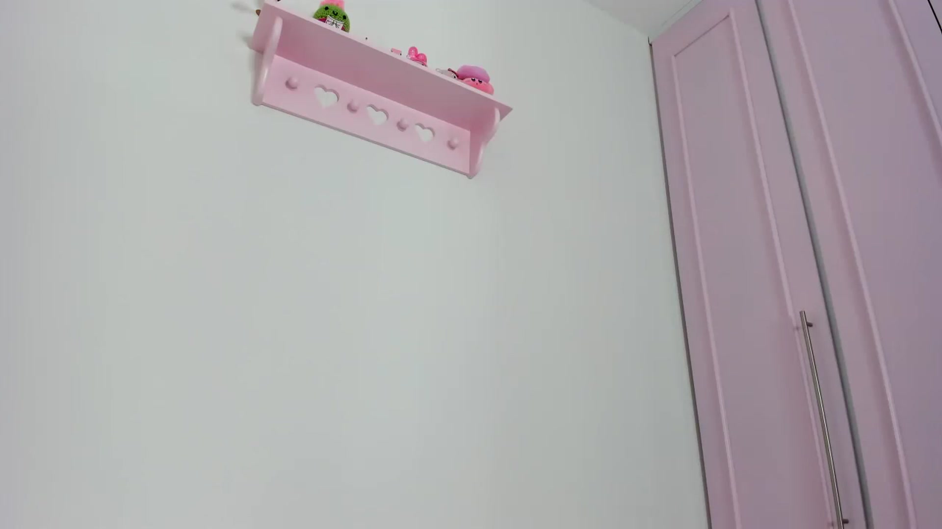 Gallery image thumbnail from Cherrycute666's myfreecams stream on, 02/20/2024, 09:46 image 8 of 20