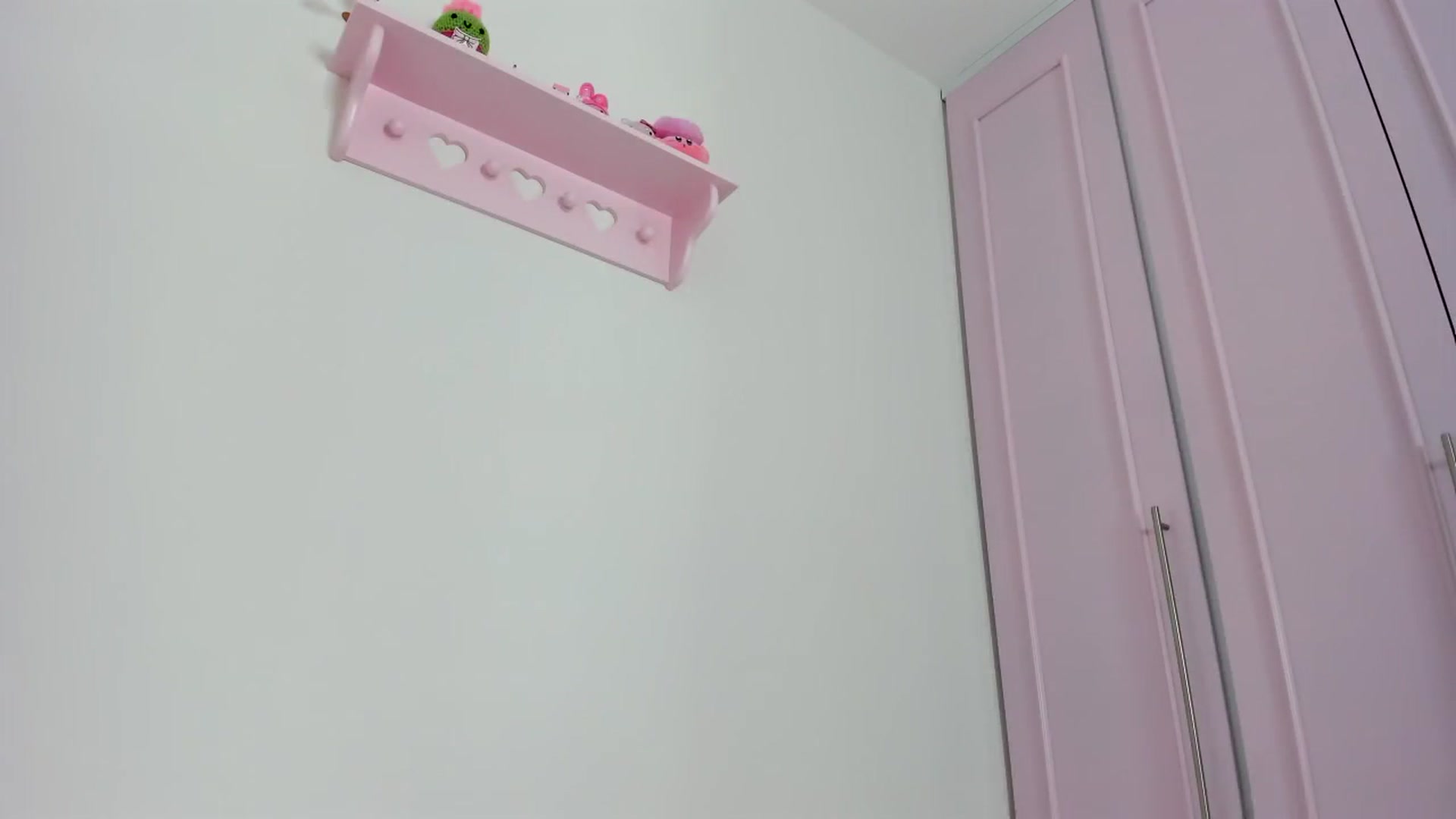 Gallery image thumbnail from Cherrycute666's myfreecams stream on, 02/20/2024, 09:46 image 6 of 20