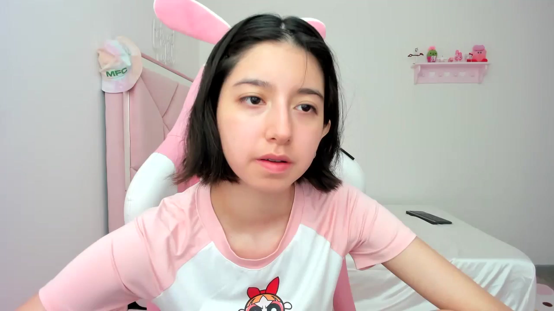 Gallery image thumbnail from Cherrycute666's myfreecams stream on, 02/25/2024, 17:16 image 1 of 20