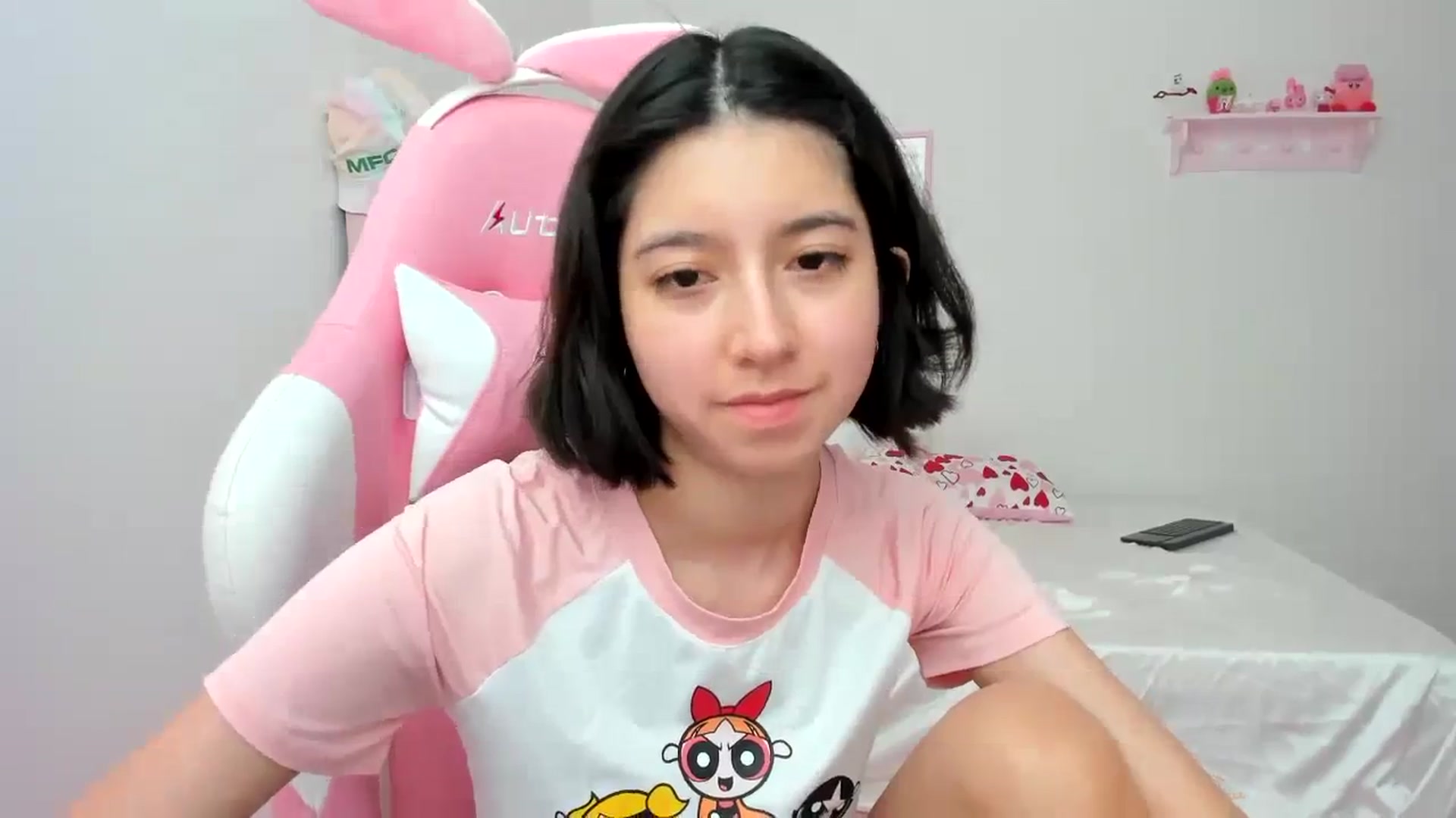 Gallery image thumbnail from Cherrycute666's myfreecams stream on, 02/25/2024, 18:40 image 16 of 20
