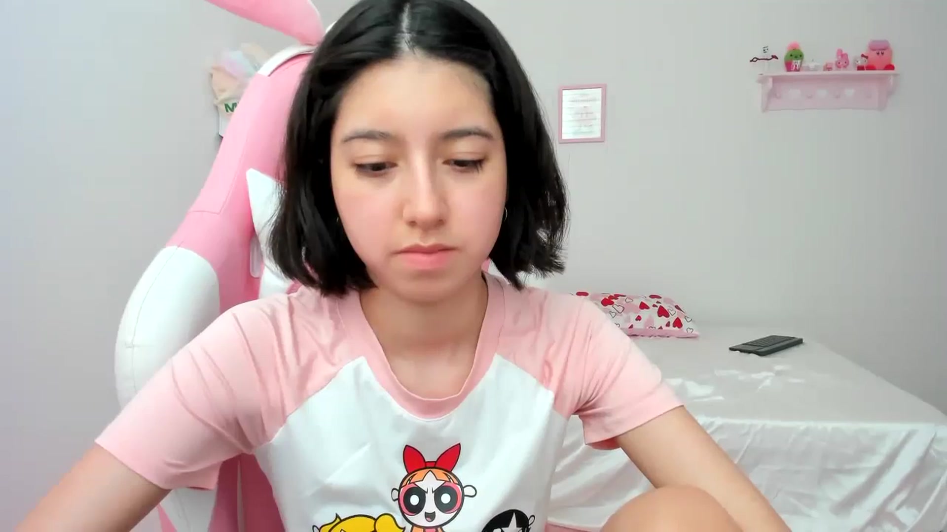 Gallery image thumbnail from Cherrycute666's myfreecams stream on, 02/25/2024, 18:40 image 8 of 20