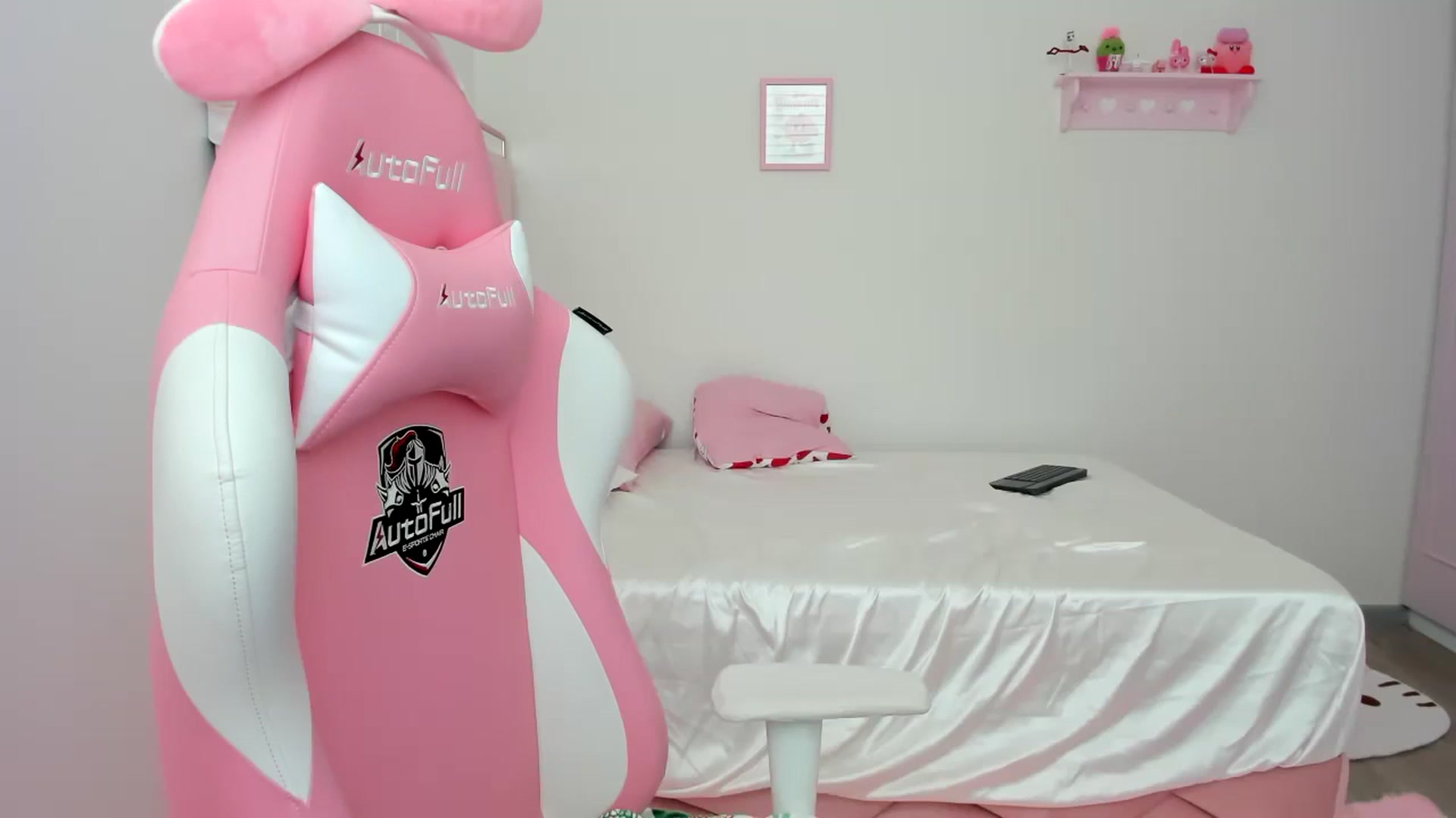 Gallery image thumbnail from Cherrycute666's myfreecams stream on, 02/27/2024, 22:59 image 13 of 20