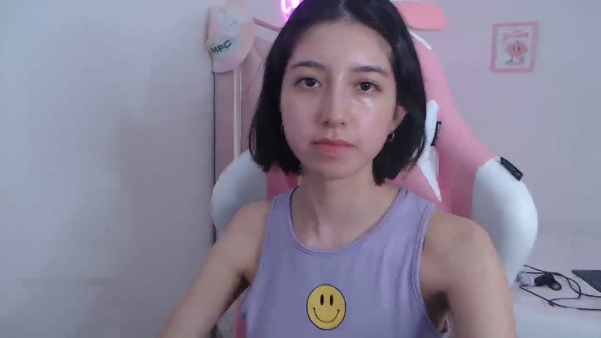 Gallery image thumbnail from Cherrycute666's myfreecams stream on, 02/29/2024, 24:00 image 5 of 20
