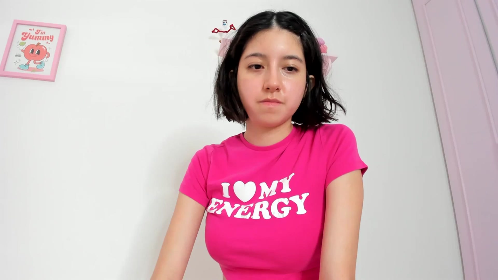 Gallery image thumbnail from Cherrycute666's myfreecams stream on, 02/29/2024, 07:23 image 19 of 20