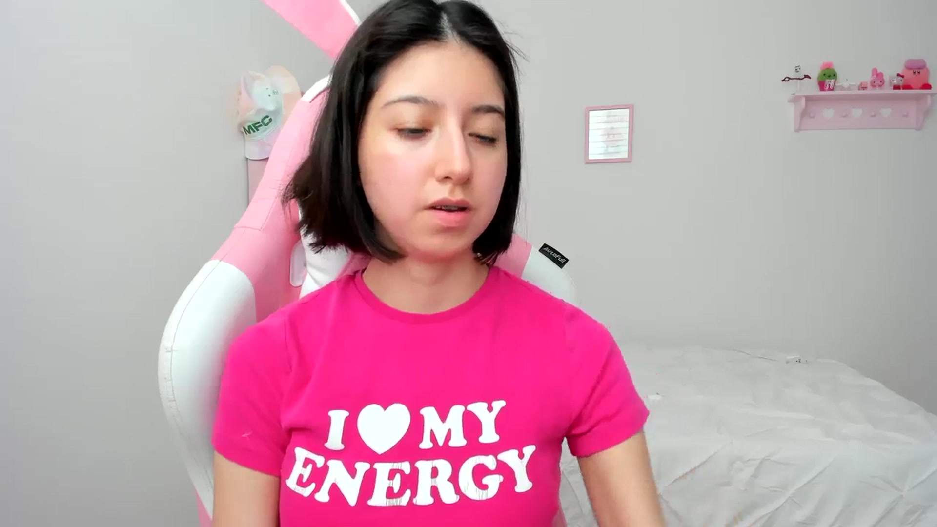 Gallery image thumbnail from Cherrycute666's myfreecams stream on, 02/29/2024, 20:04 image 12 of 20