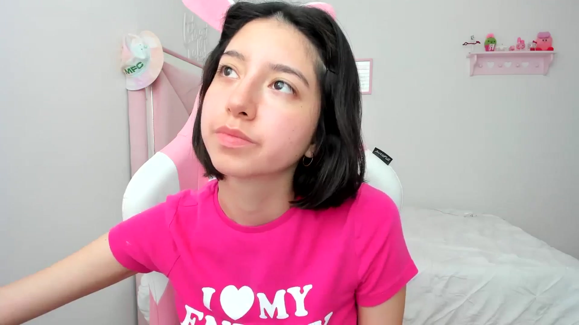 Gallery image thumbnail from Cherrycute666's myfreecams stream on, 02/29/2024, 20:04 image 8 of 20