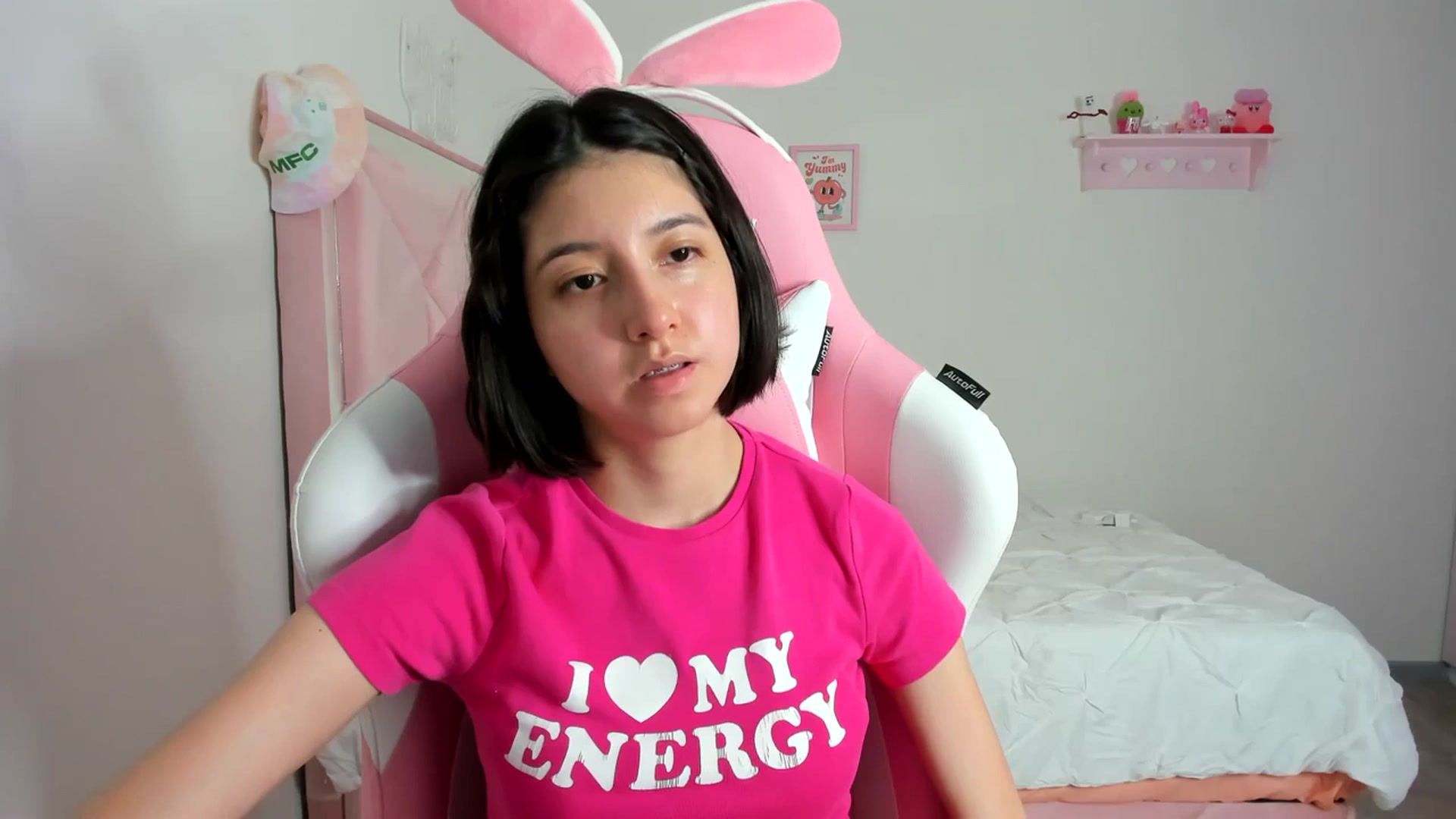 Gallery image thumbnail from Cherrycute666's myfreecams stream on, 03/01/2024, 06:59 image 8 of 20