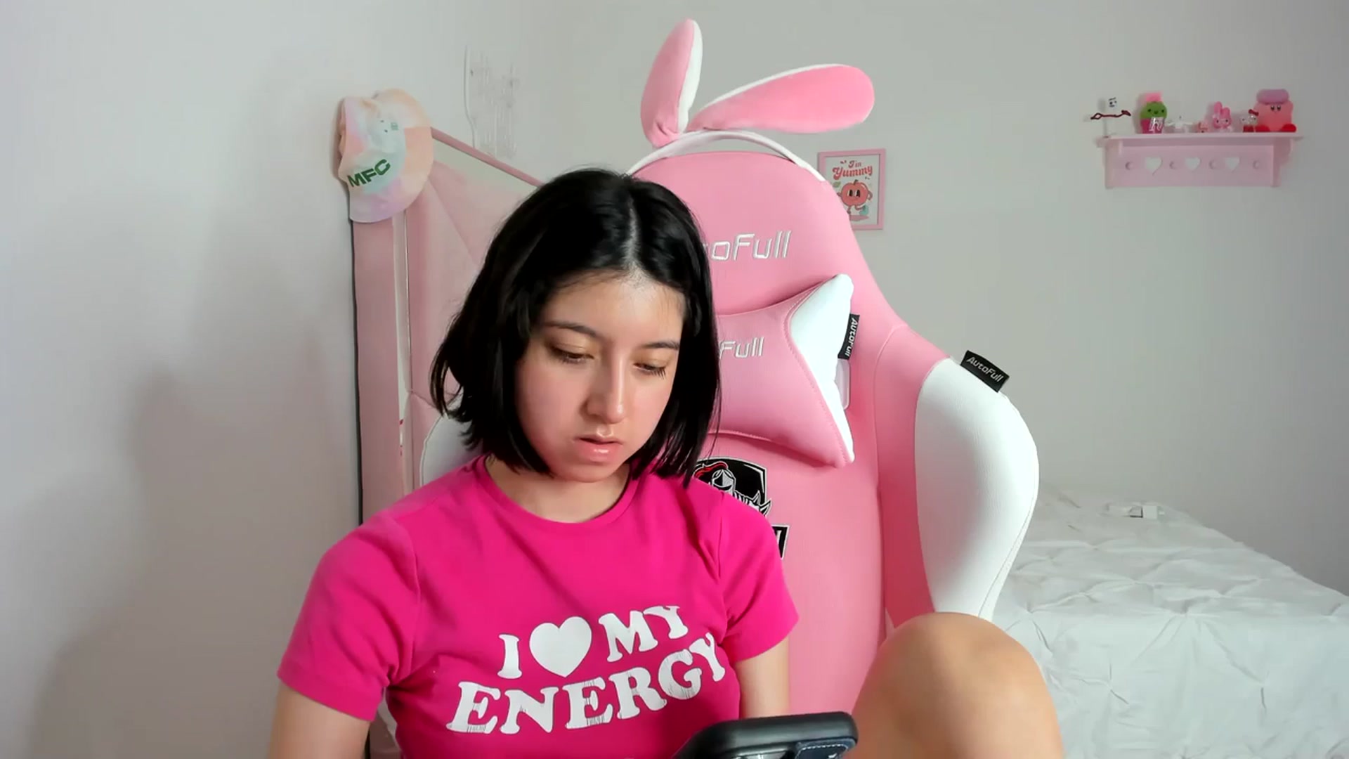 Gallery image thumbnail from Cherrycute666's myfreecams stream on, 03/01/2024, 07:24 image 3 of 20