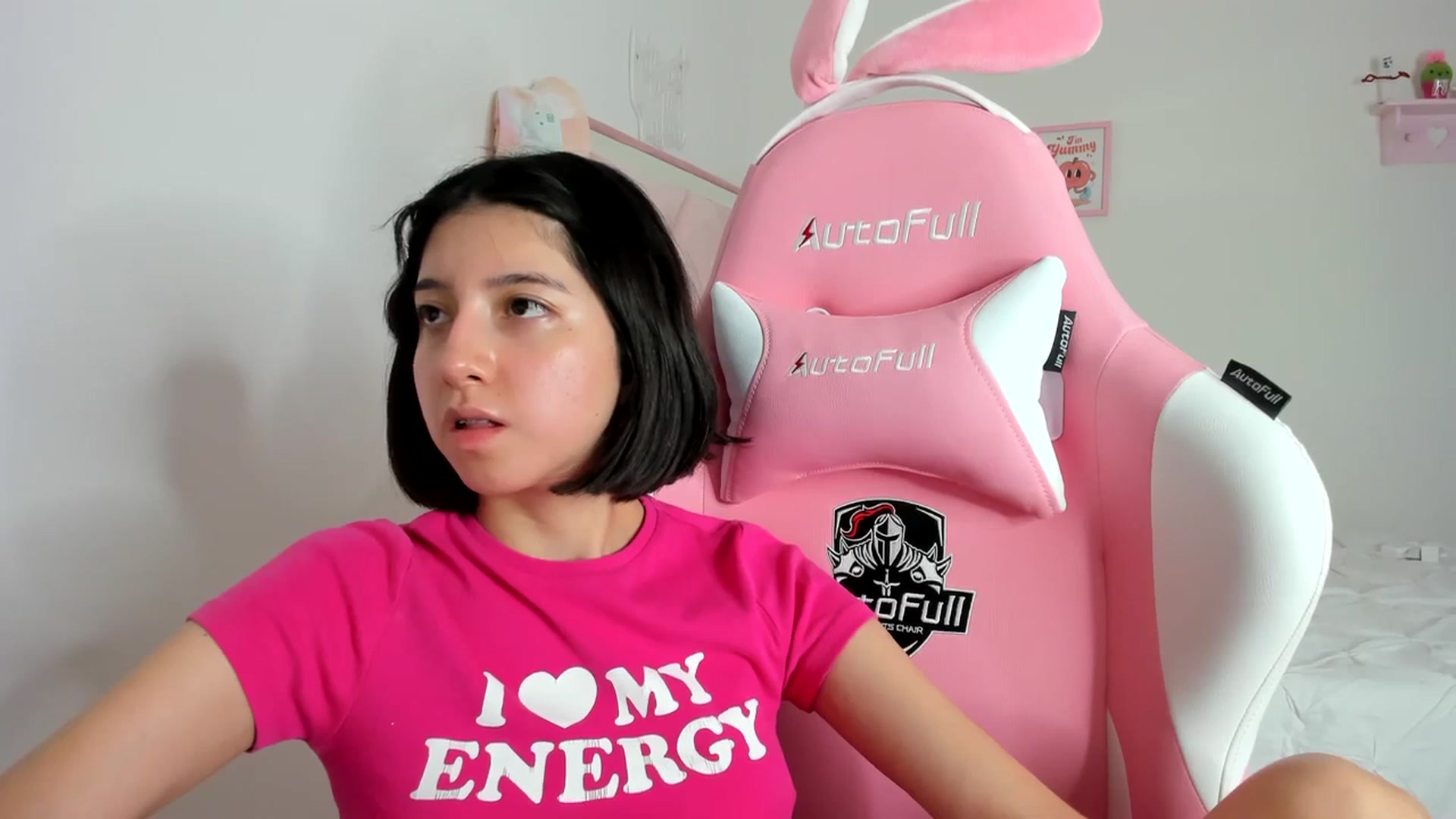 Gallery image thumbnail from Cherrycute666's myfreecams stream on, 03/01/2024, 07:24 image 20 of 20