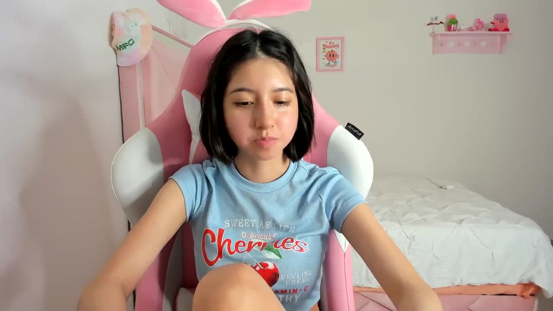 Gallery image thumbnail from Cherrycute666's myfreecams stream on, 03/02/2024, 01:26 image 8 of 20