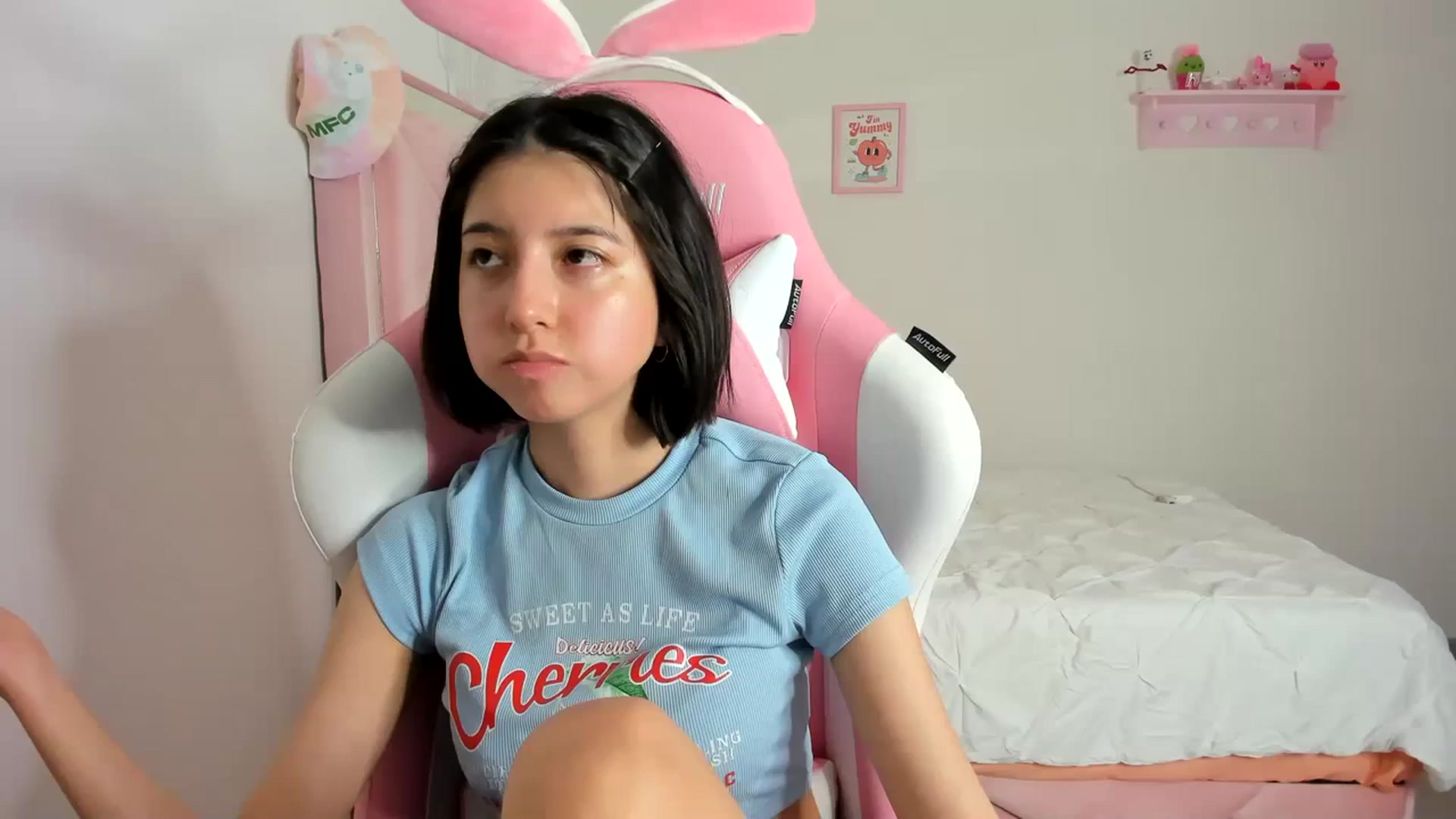 Gallery image thumbnail from Cherrycute666's myfreecams stream on, 03/02/2024, 01:26 image 9 of 20