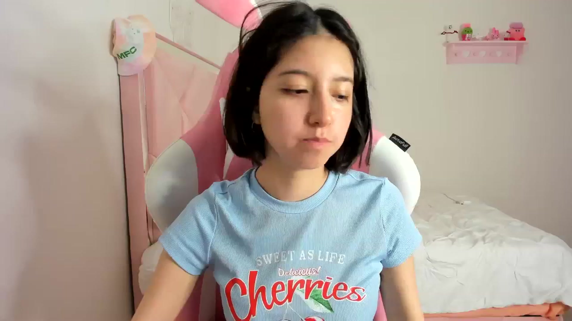 Gallery image thumbnail from Cherrycute666's myfreecams stream on, 03/02/2024, 08:48 image 9 of 20