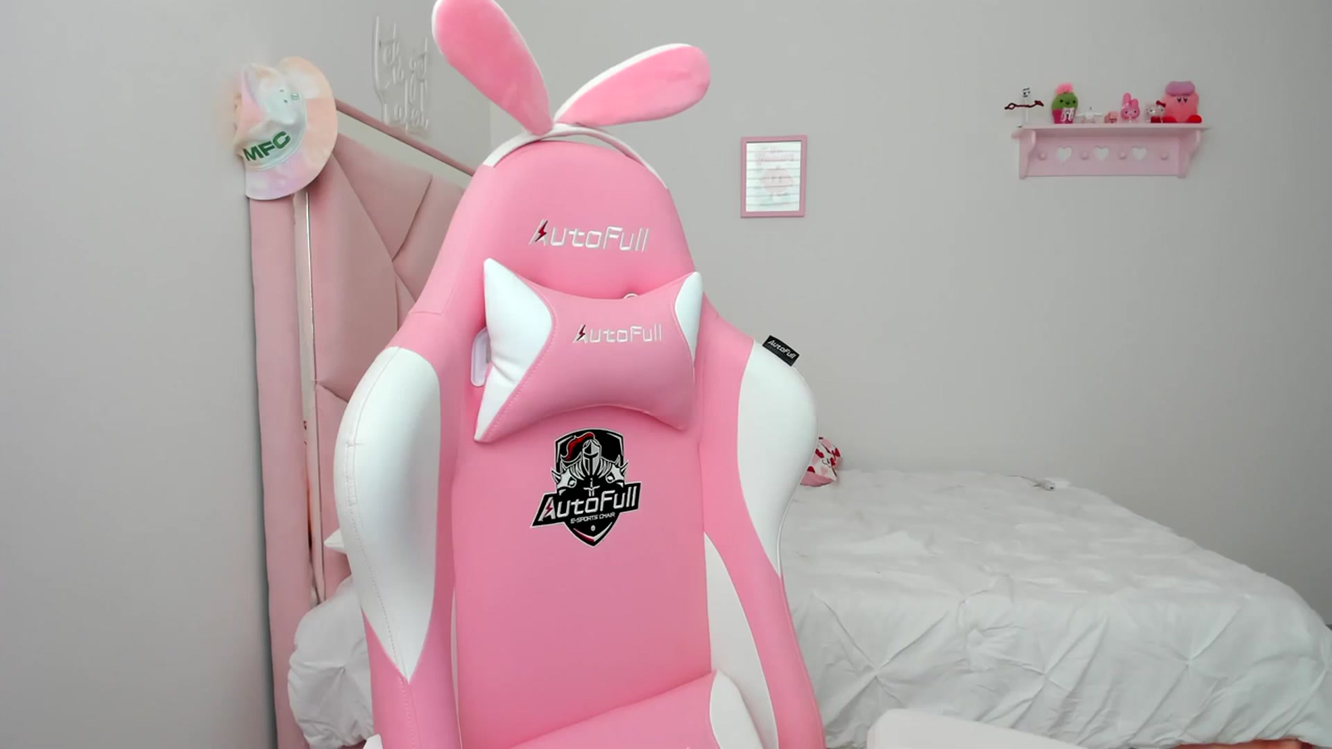 Gallery image thumbnail from Cherrycute666's myfreecams stream on, 03/02/2024, 23:02 image 18 of 20