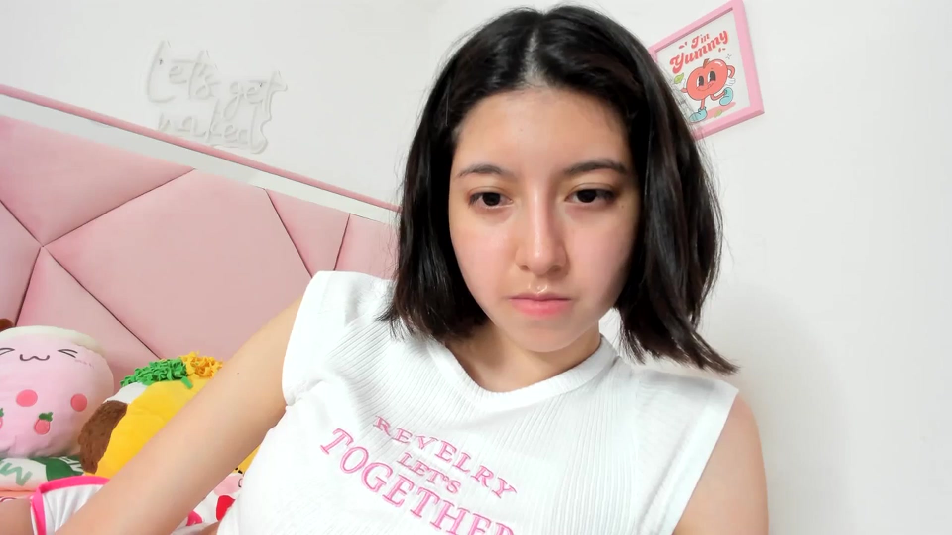Gallery image thumbnail from Cherrycute666's myfreecams stream on, 03/05/2024, 03:55 image 6 of 20